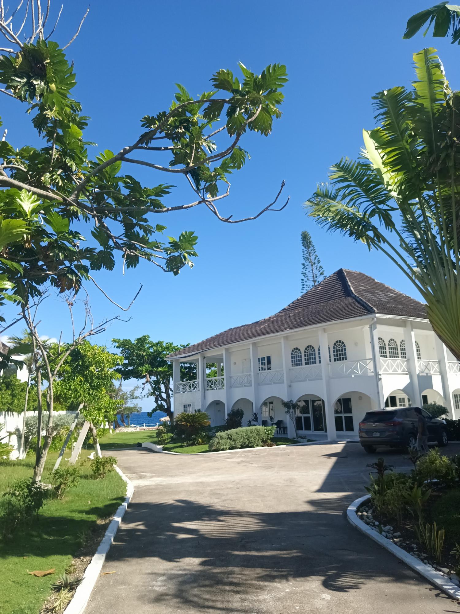 House For Rent: BEACH ROAD, Mammee Bay | $14,000 photo 6