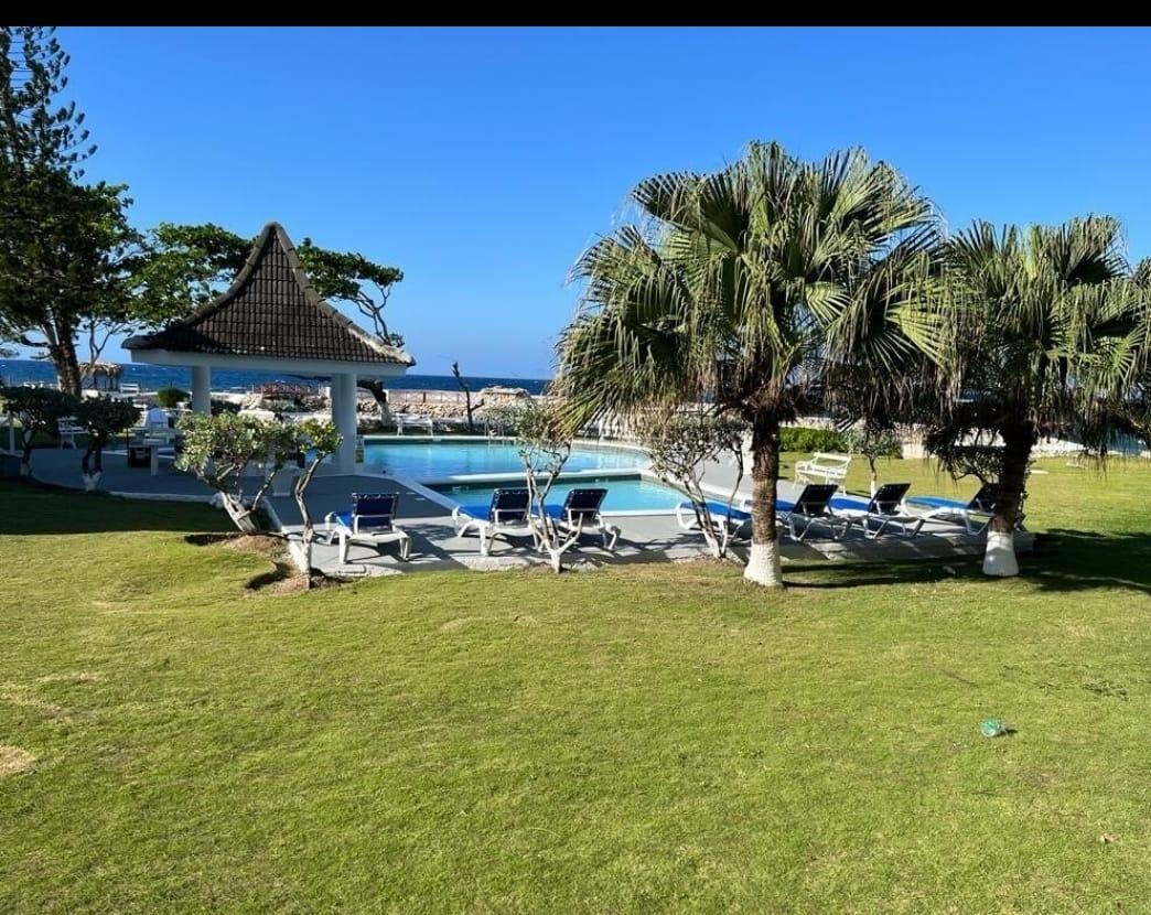 House For Rent: BEACH ROAD, Mammee Bay | $14,000 photo 9