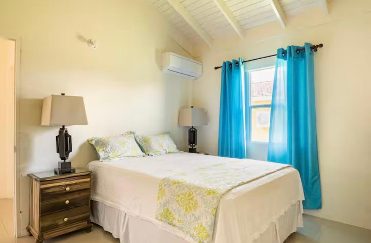 House For Rent: DRAX HALL MANOR PHASE 2, Drax Hall Estate | $1,350 photo 2