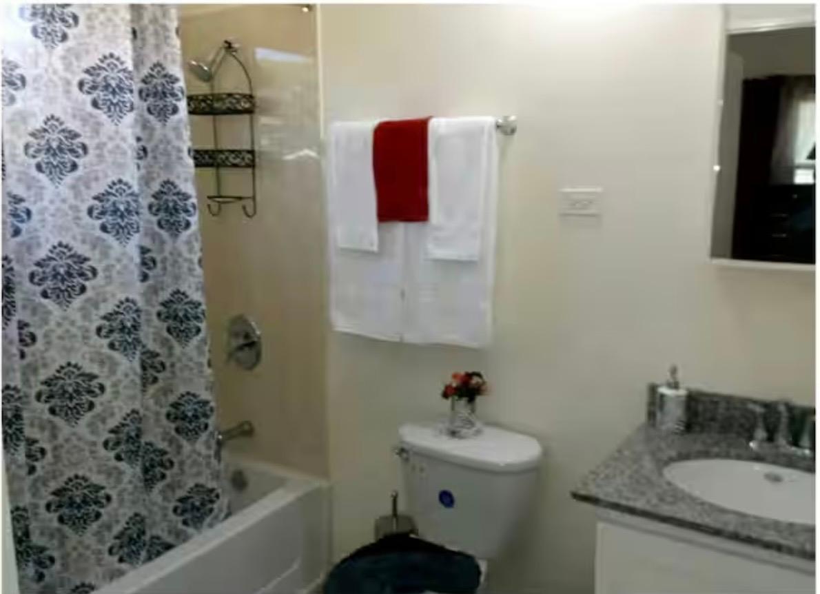 House For Rent: DRAX HALL MANOR PHASE 2, Drax Hall Estate | $1,350 photo 3
