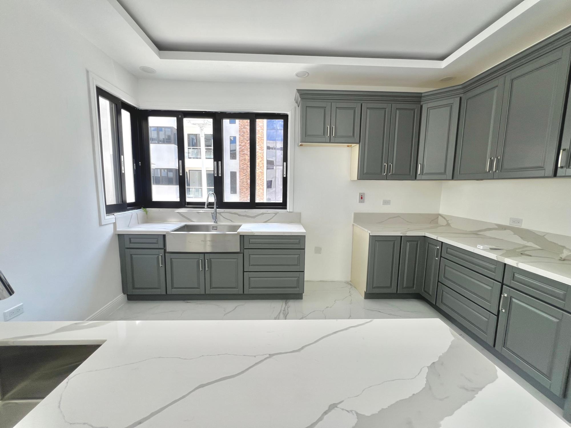 Apartment For Sale: STILLWELL ROAD, Kingston 8 | $62,000,000 photo 9