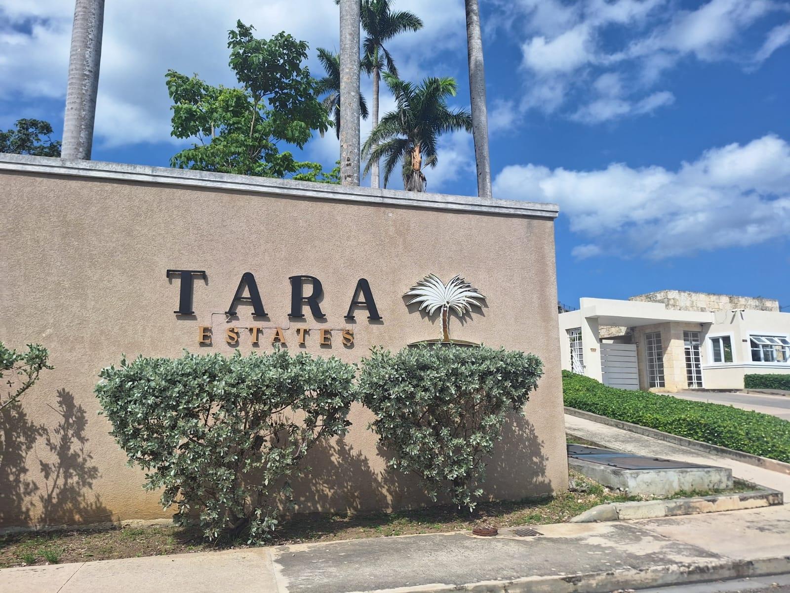 Apartment For Rent: TARA ESTATES READING, Reading | $2,100 photo 3