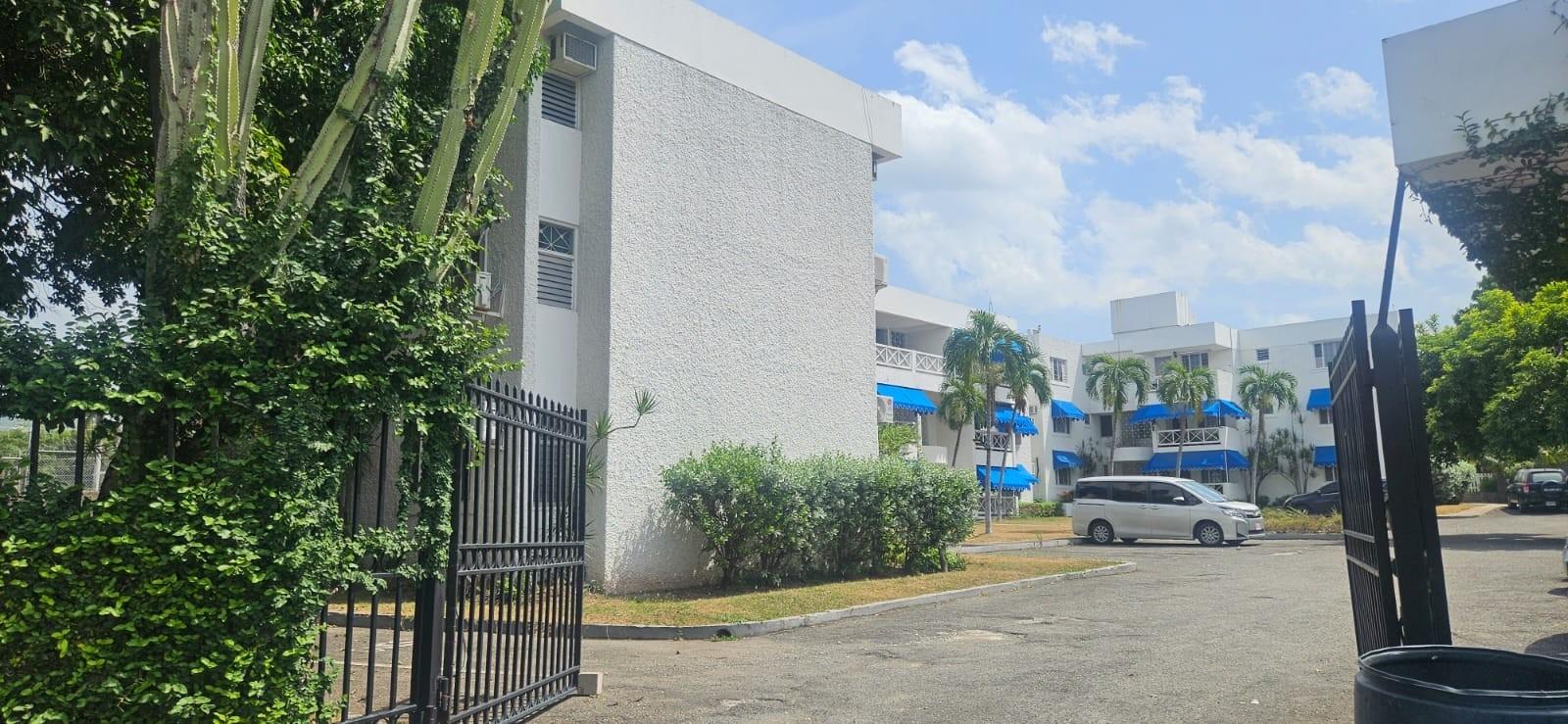Apartment For Sale: HILLMAN ROAD, Kingston 8 | $40,000,000 photo 17