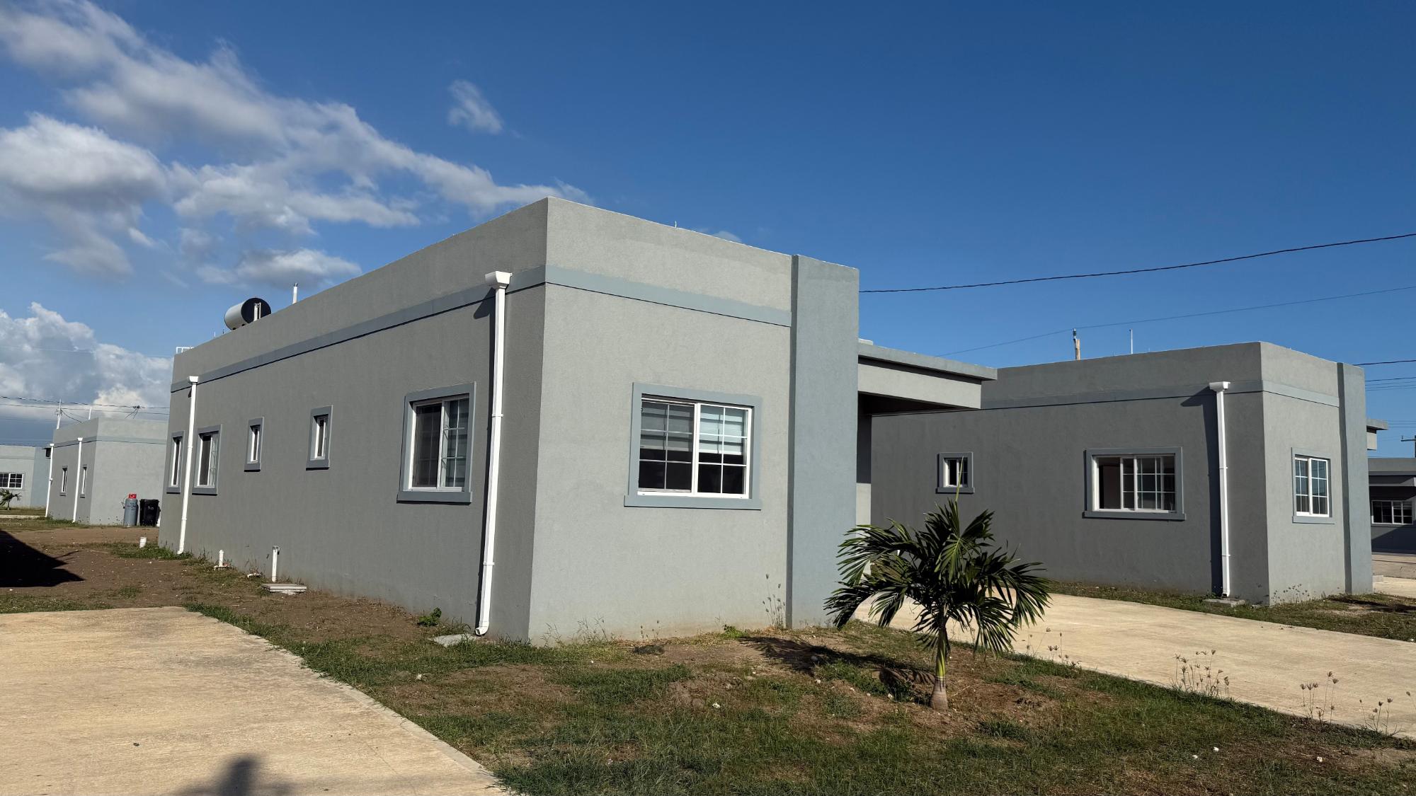 House For Rent: PORT RIDGE ESTATES, Dunbeholding | $160,000 photo 3