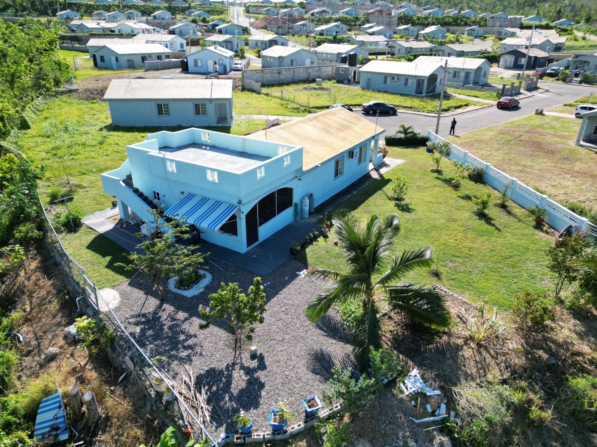House For Sale: TOBY PLACE, CAMELOT VILLA, Discovery Bay | $264,500 photo 2