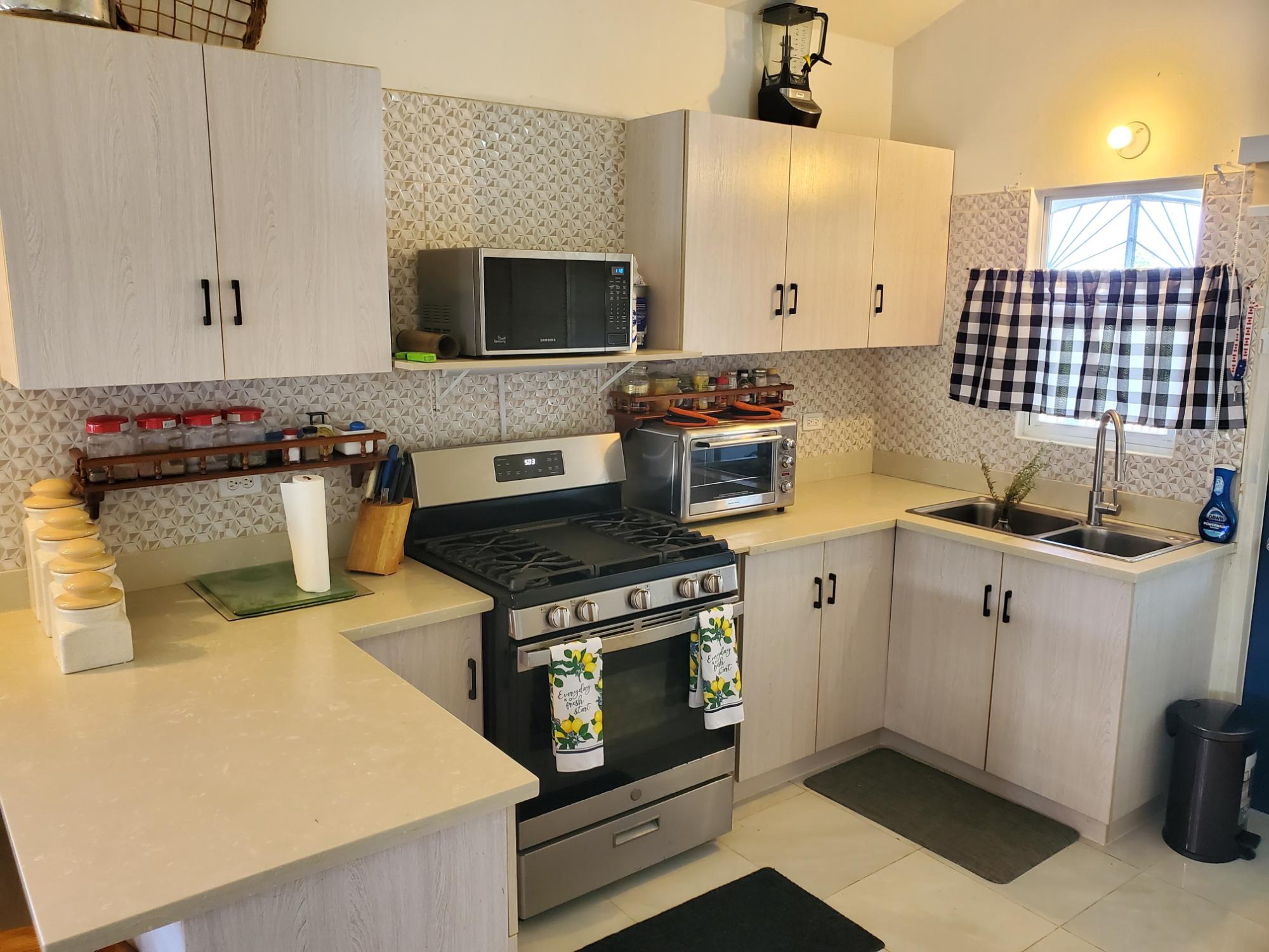 House For Sale: TOBY PLACE, CAMELOT VILLA, Discovery Bay | $264,500 photo 9
