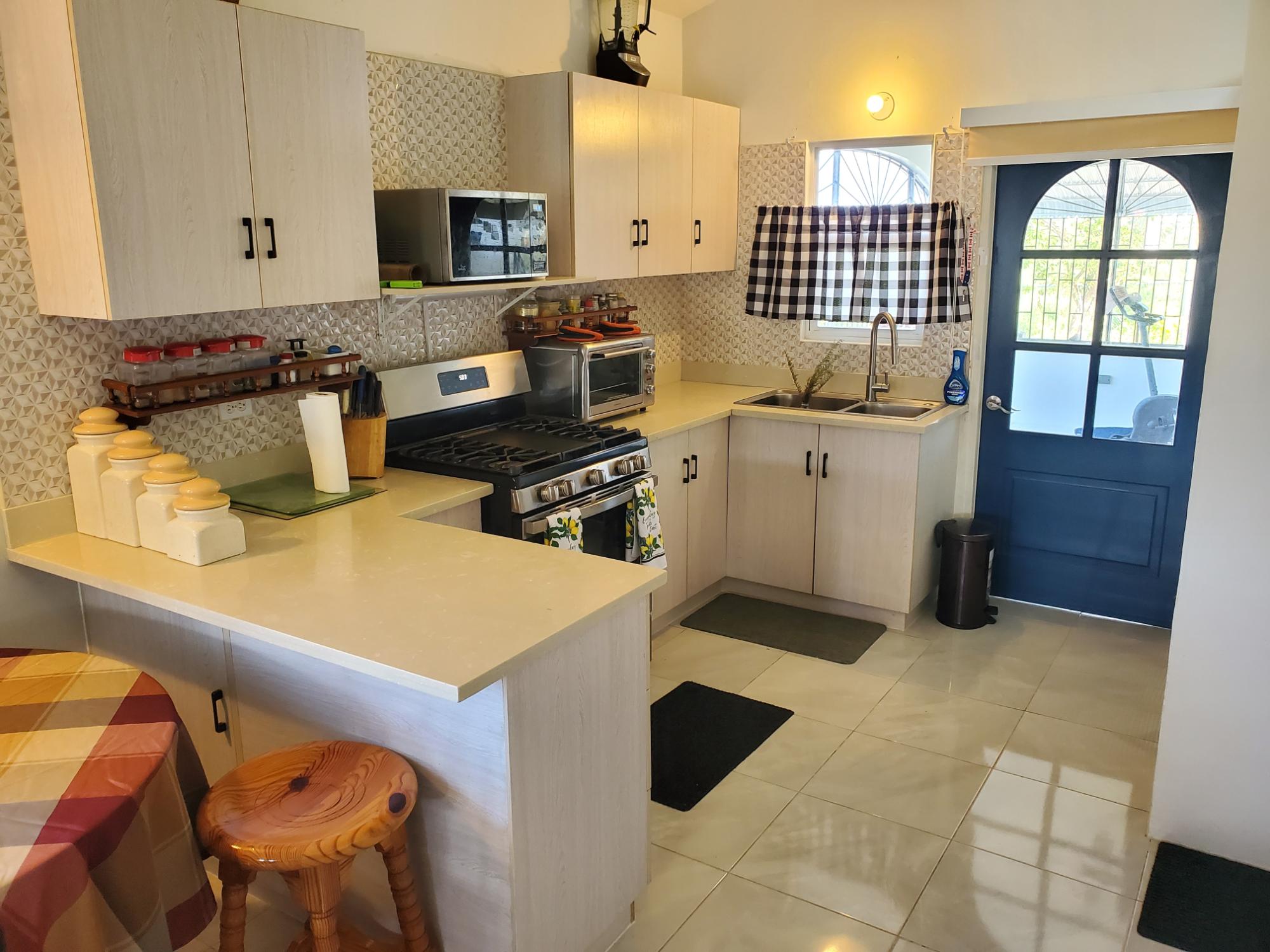 House For Sale: TOBY PLACE, CAMELOT VILLA, Discovery Bay | $264,500 photo 10