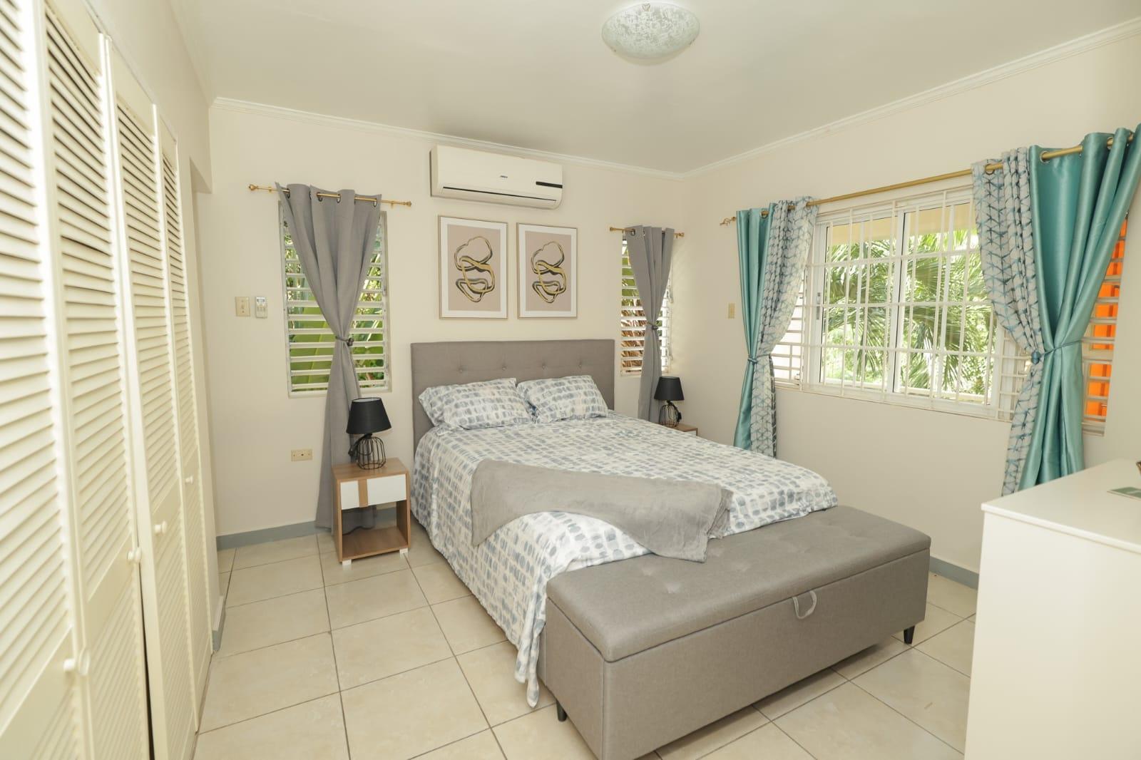 Apartment For Rent: WELLINGTON DRIVE, Kingston 6 | $180,000 photo 11