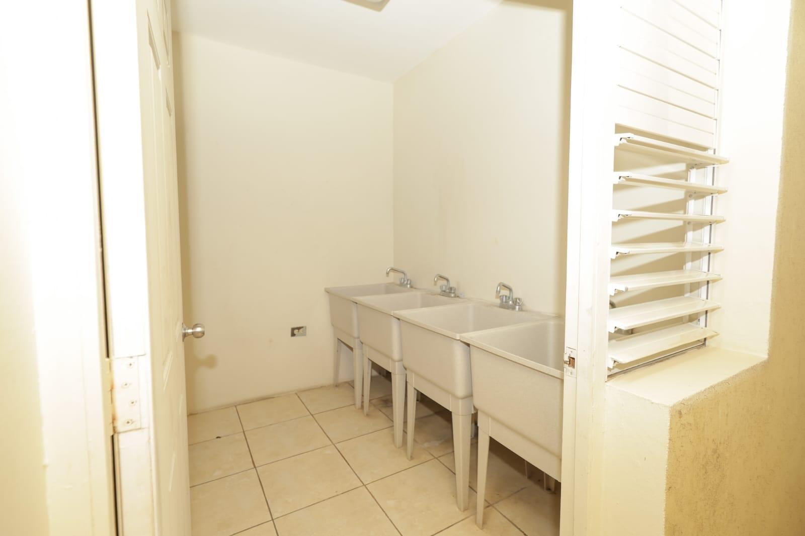 Apartment For Rent: WELLINGTON DRIVE, Kingston 6 | $180,000 photo 17