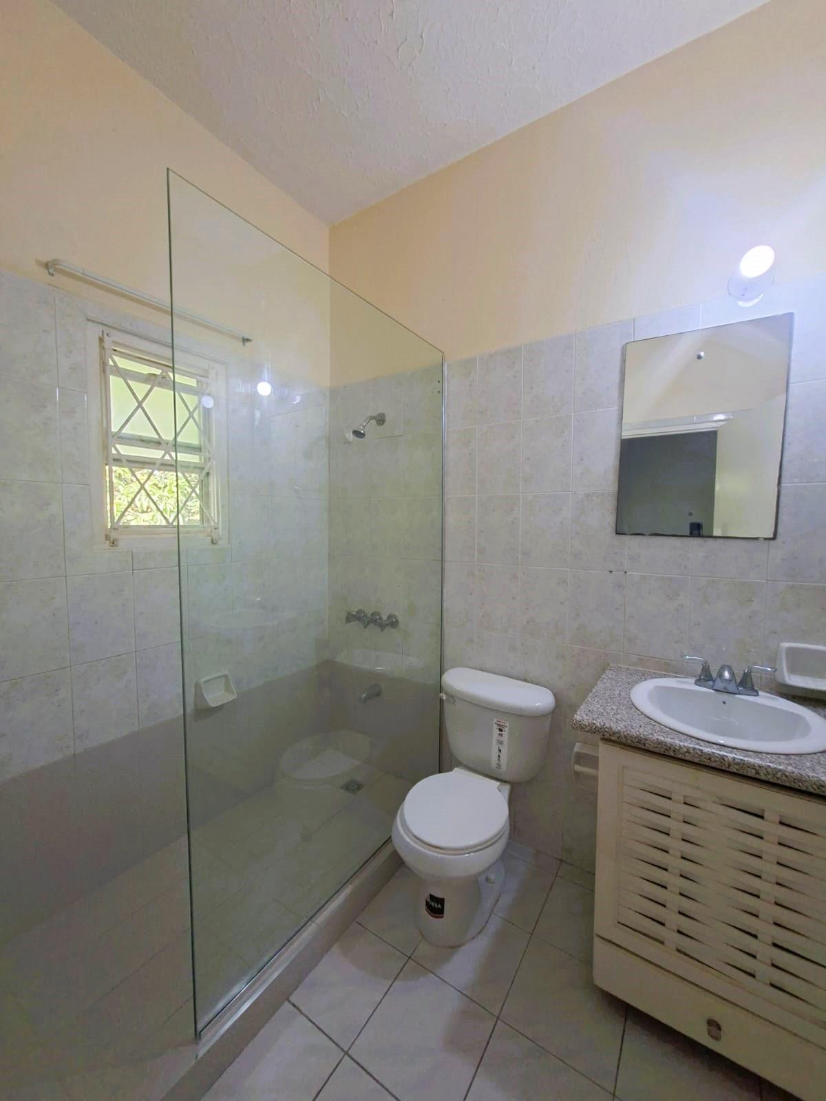 Apartment For Rent: LEAS FLAT, Red Hills | $135,000 photo 11