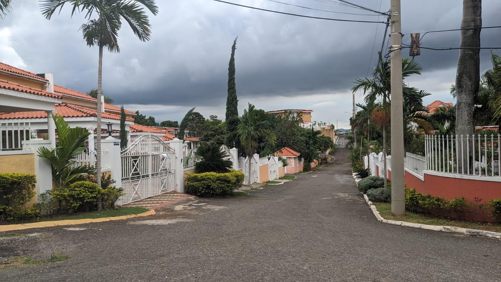 Apartment For Rent: LEAS FLAT, Red Hills | $135,000 photo 13