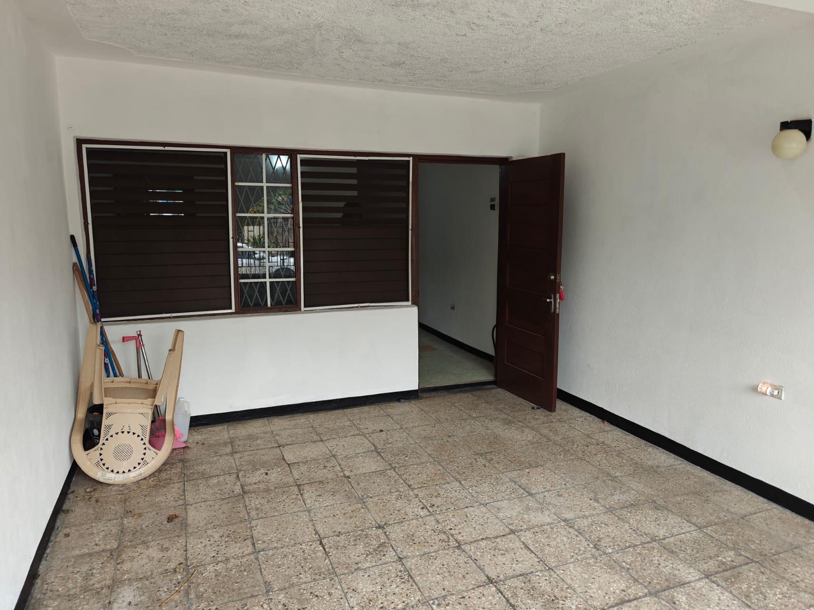 Townhouse For Rent: SUNFLOWER DRIVE, GREGORY, Hamilton Gardens | $65,000 photo 3