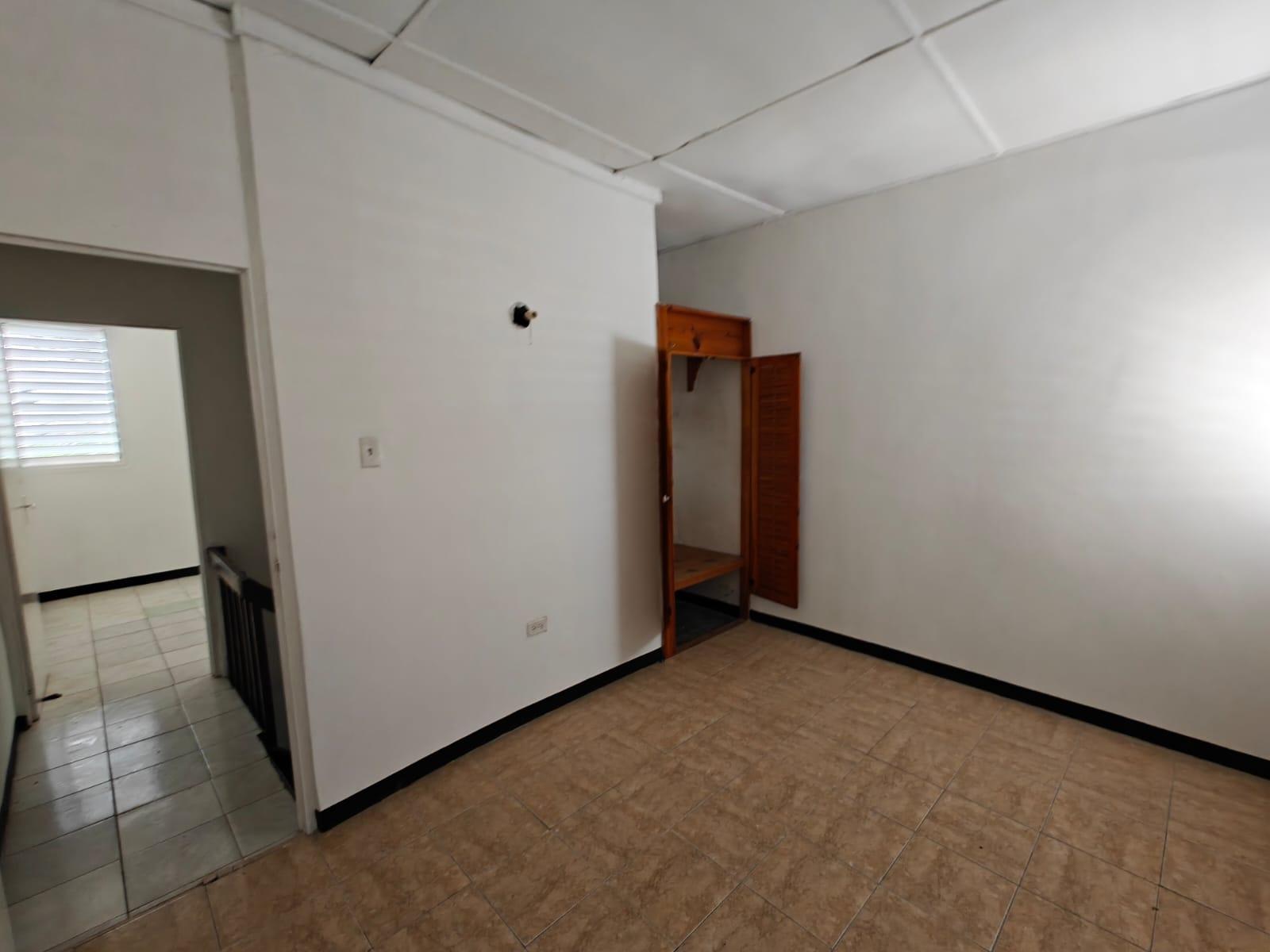 Townhouse For Rent: SUNFLOWER DRIVE, GREGORY, Hamilton Gardens | $65,000 photo 8