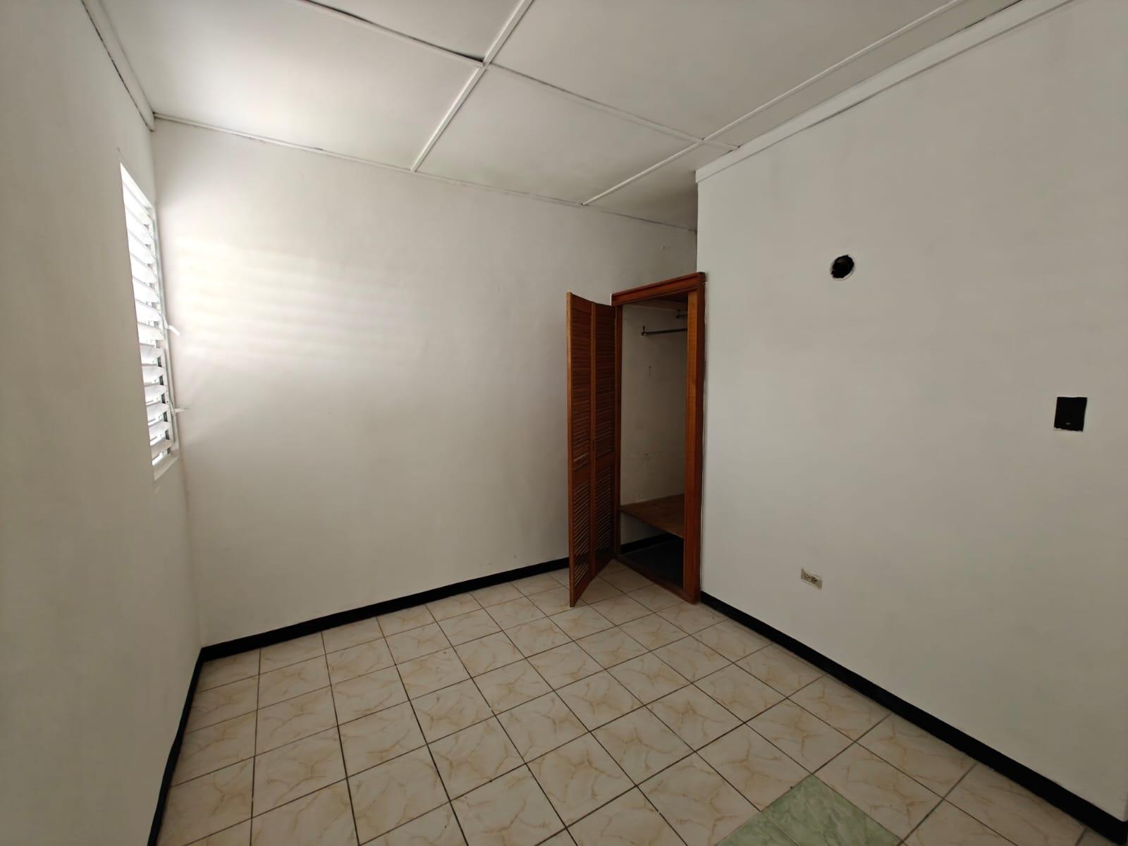Townhouse For Rent: SUNFLOWER DRIVE, GREGORY, Hamilton Gardens | $65,000 photo 9