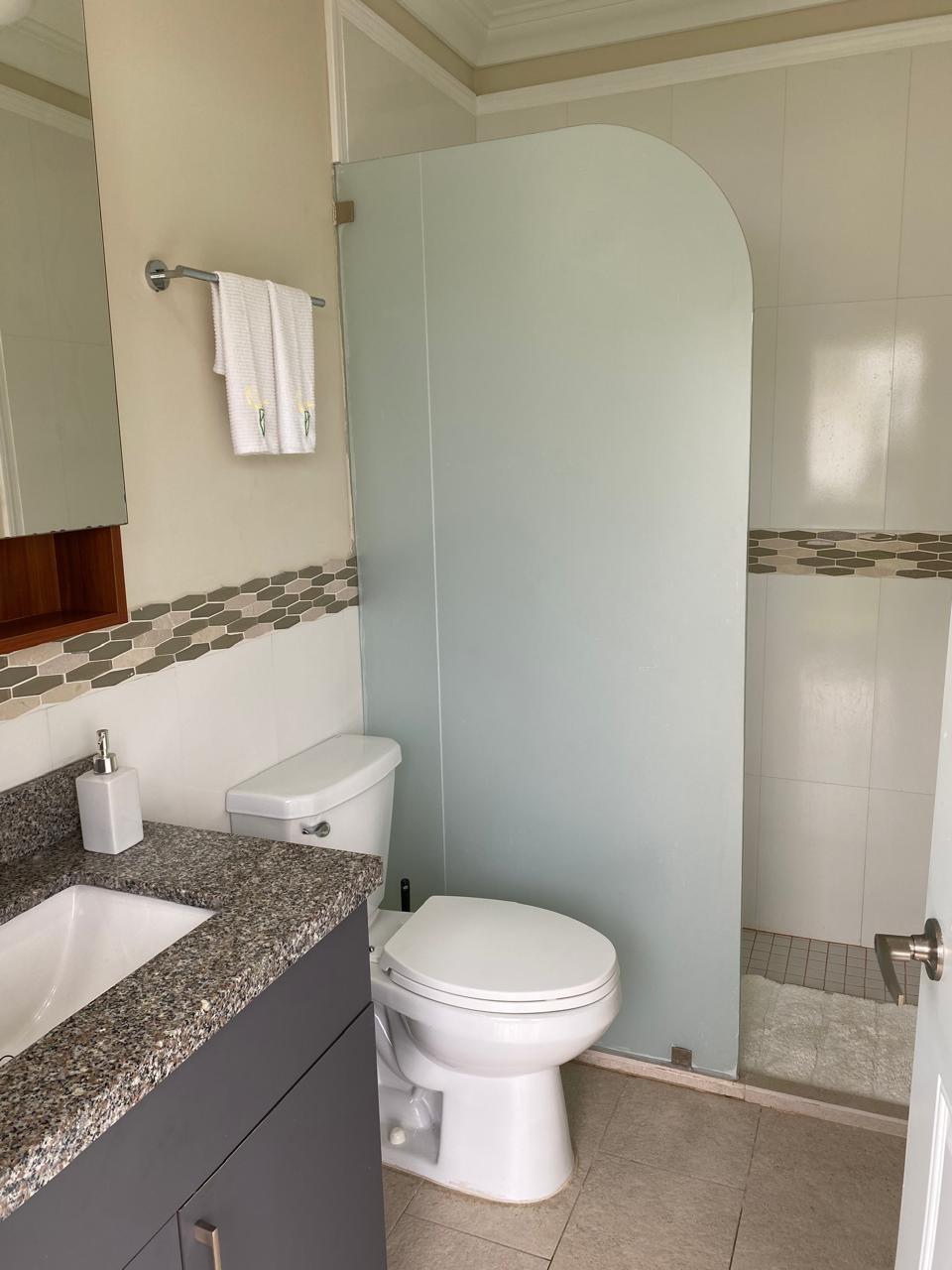 House For Rent: EAST SEASHORE, OCEANPOINT, Hopewell | $2,000 photo 12