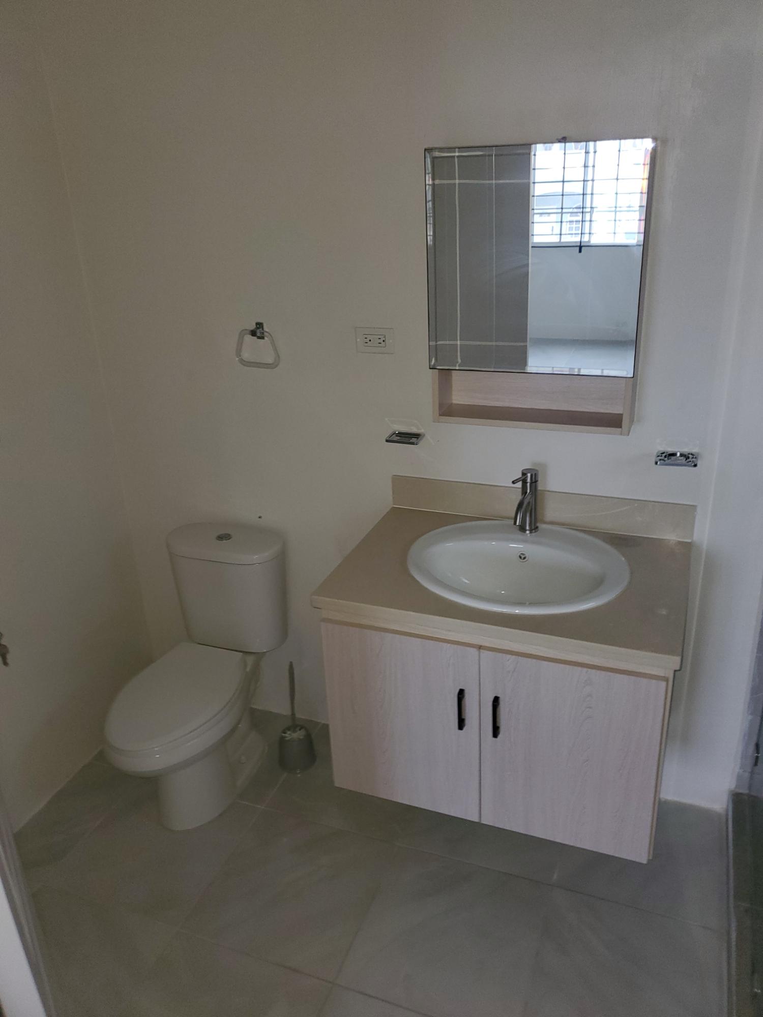 House For Rent: MT ALBA DR, Discovery Bay | $125,000 photo 12