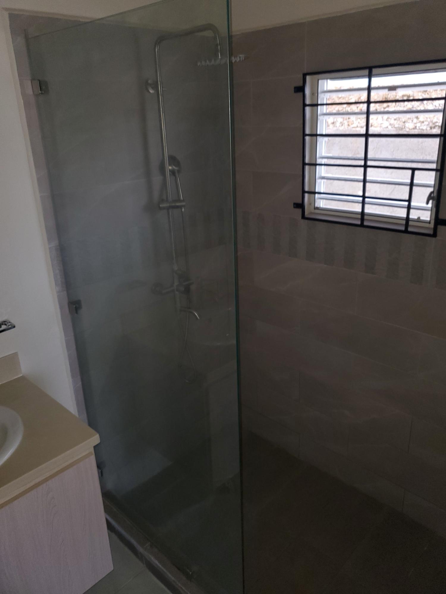 House For Rent: MT ALBA DR, Discovery Bay | $125,000 photo 13