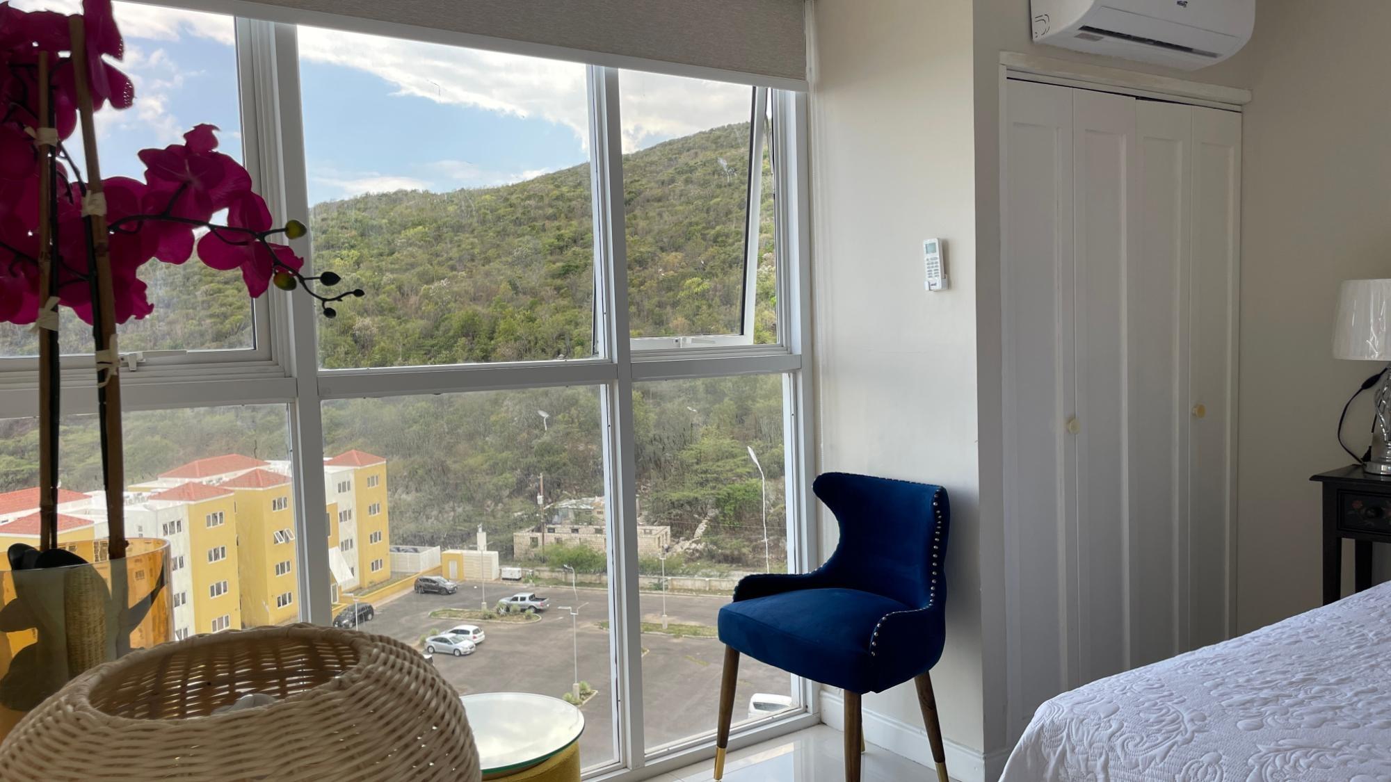 Apartment For Rent: BAYFRONT APARTMENTS, Port Henderson | $185,000 photo 16