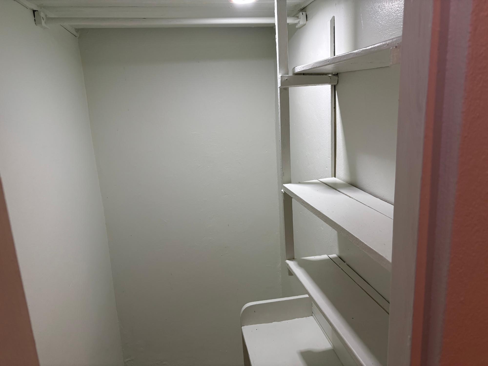 House For Rent: LILY WAY, MONA, Kingston 6 | $120,000 photo 10