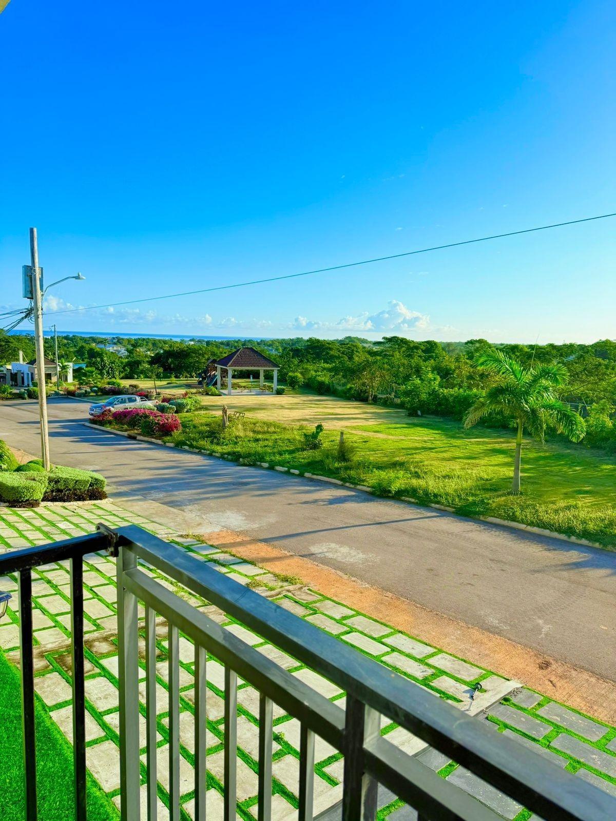 Townhouse For Sale: RIO BUENO WAY, Discovery Bay | $47,000,000 photo 7
