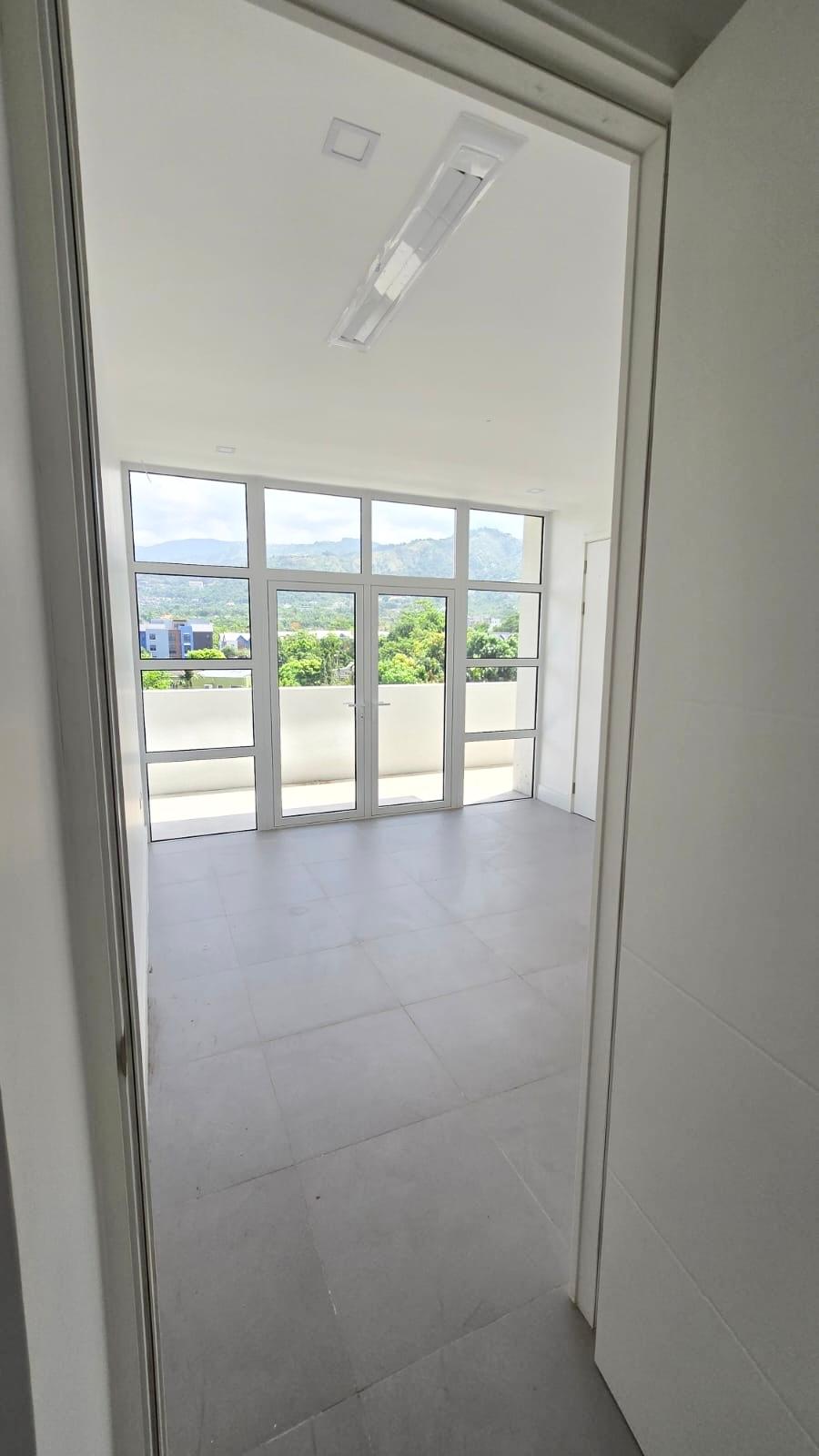 Apartment For Sale: SALISBURY AVENUE, Kingston 6 | $110,000,000 photo 15