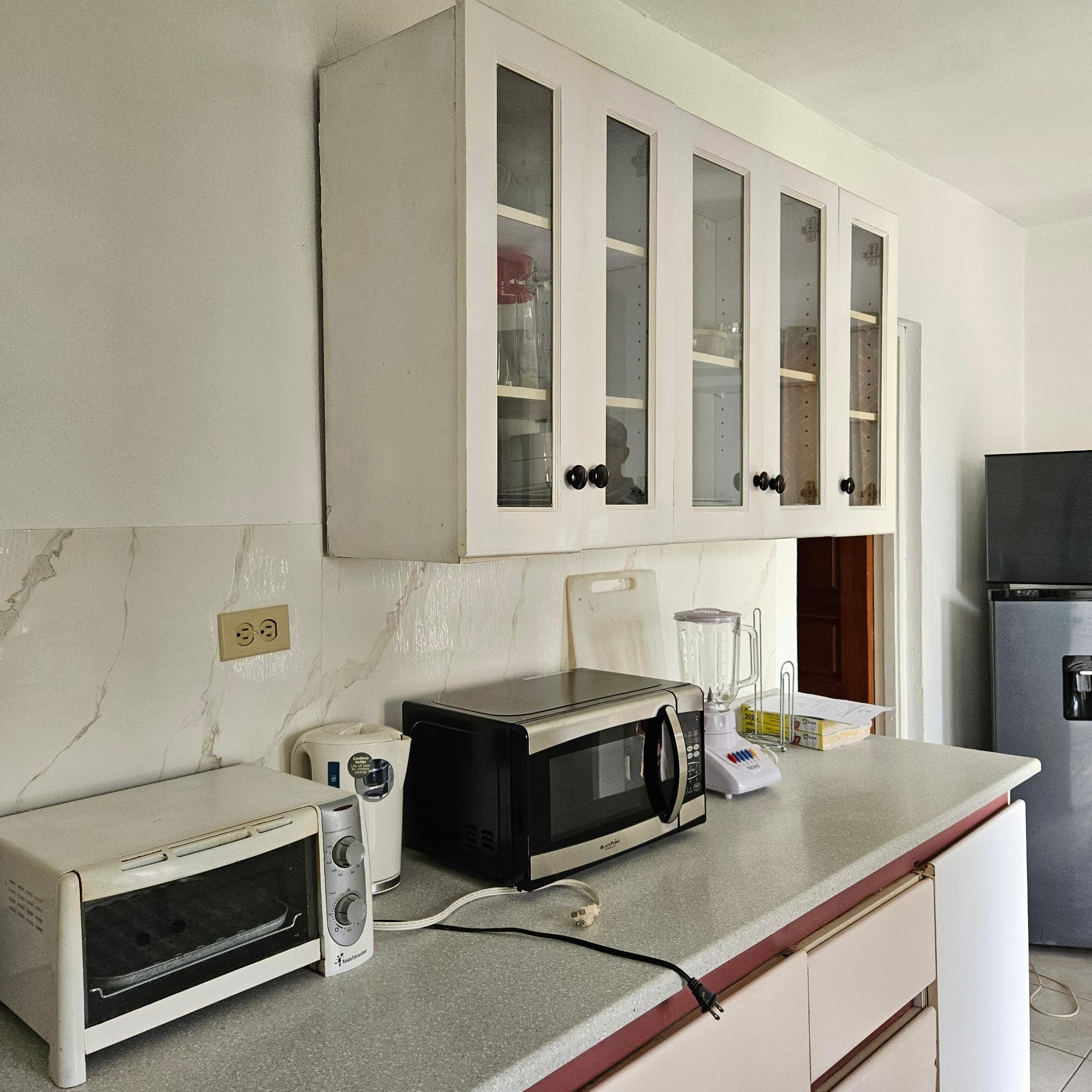 Apartment For Rent: NORBROOK ACRES DRIVE, Kingston 8 | $100,000 photo 3