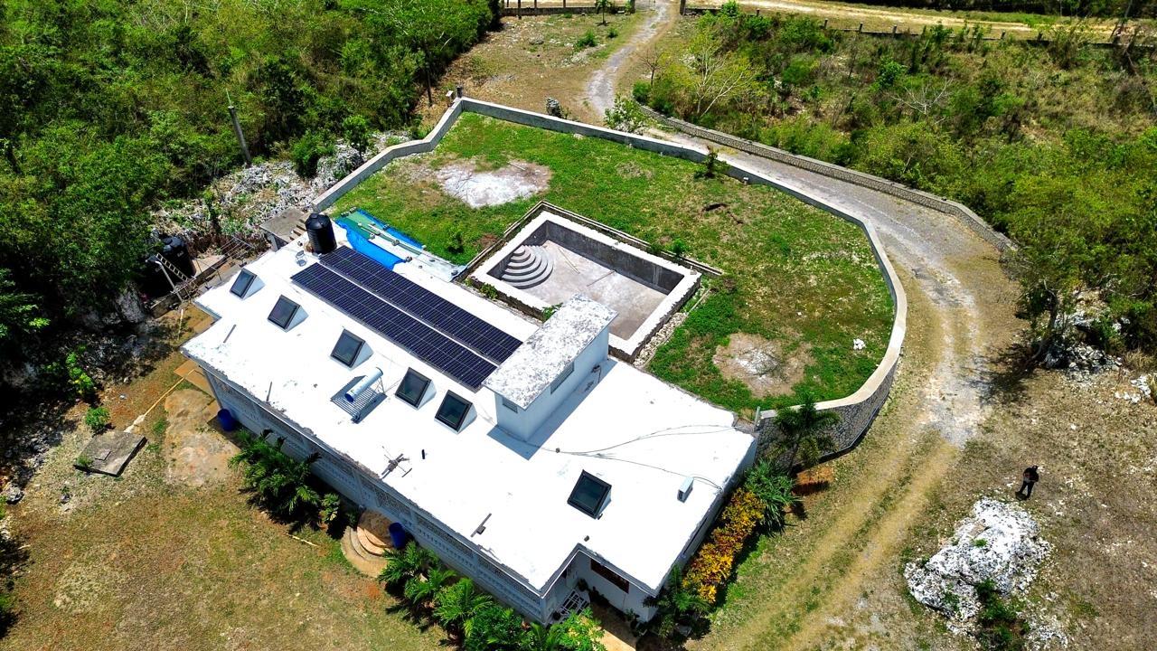 House For Sale: PITKELLENEY, WESTMORELAND, Negril | $700,000 photo 3