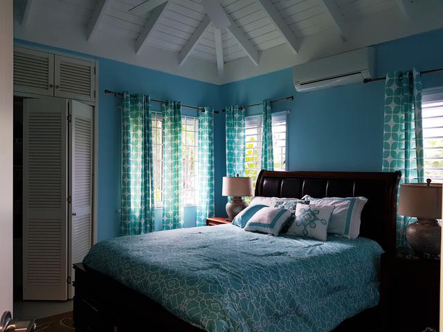 House For Rent: RICHMOND ESTATES, Runaway Bay | $1,700 photo 9