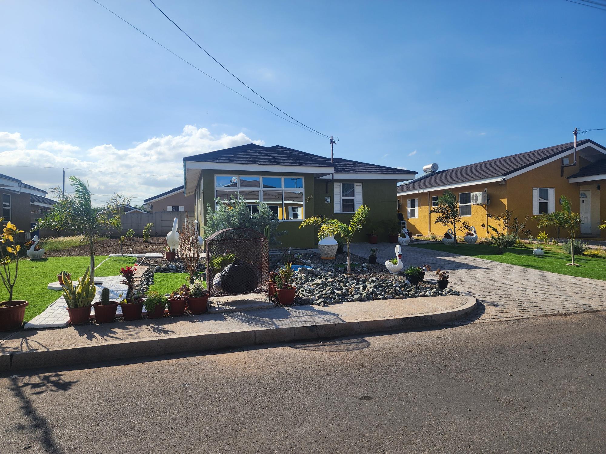 House For Rent: COLBECK BOULEVARD, Old Harbour | $160,000