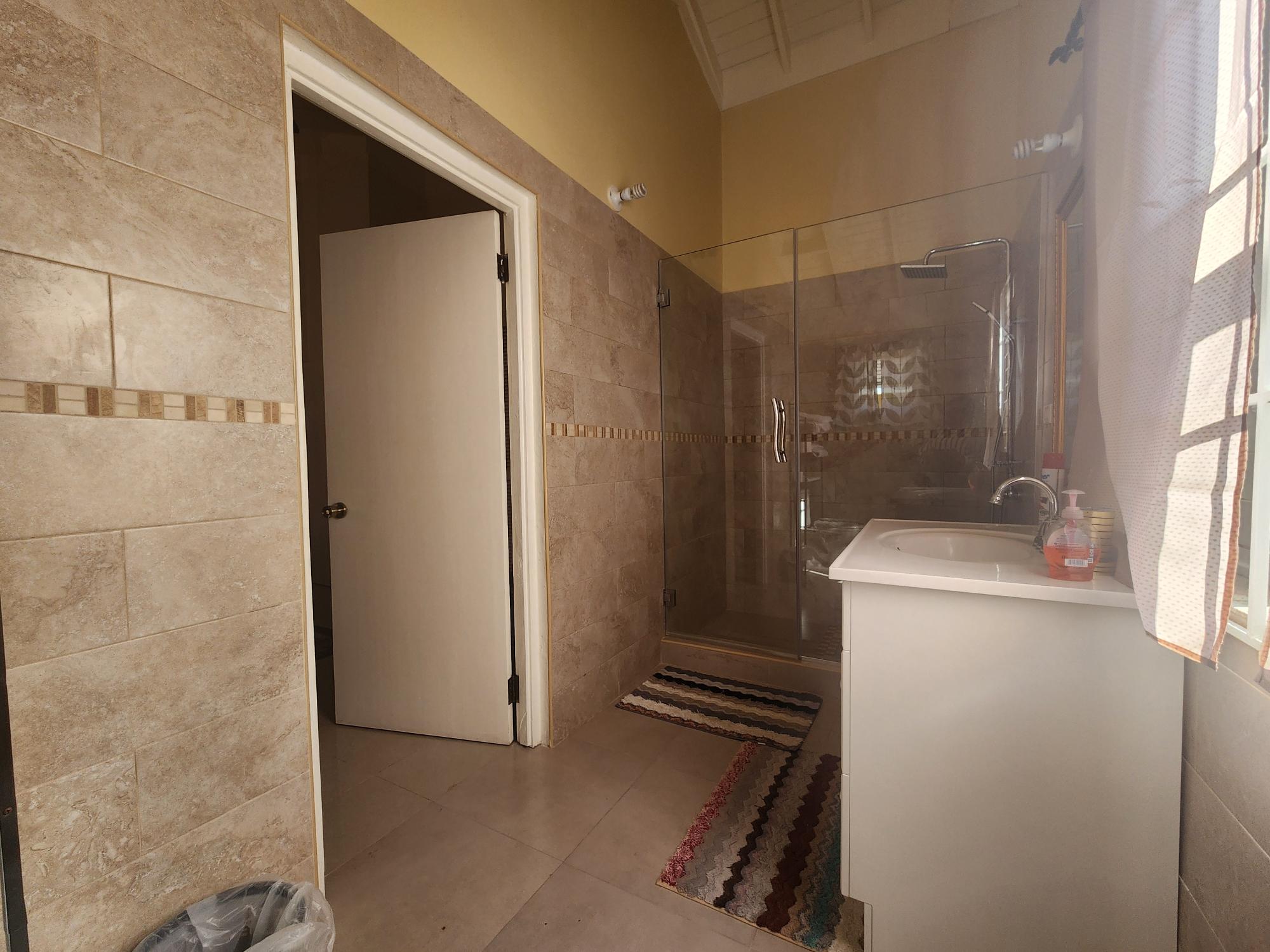 House For Rent: COLBECK BOULEVARD, Old Harbour | $160,000 photo 11