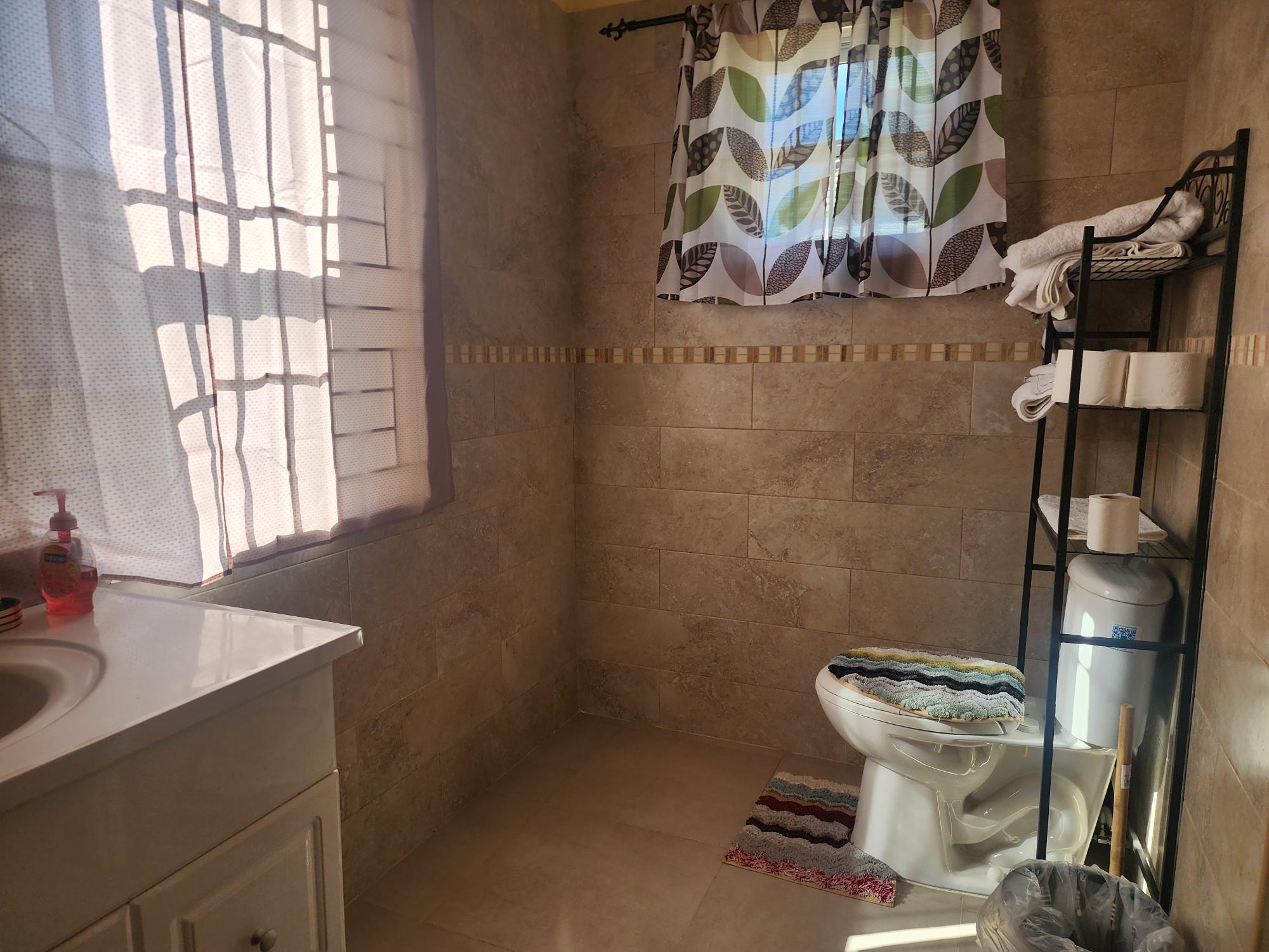 House For Rent: COLBECK BOULEVARD, Old Harbour | $160,000 photo 13