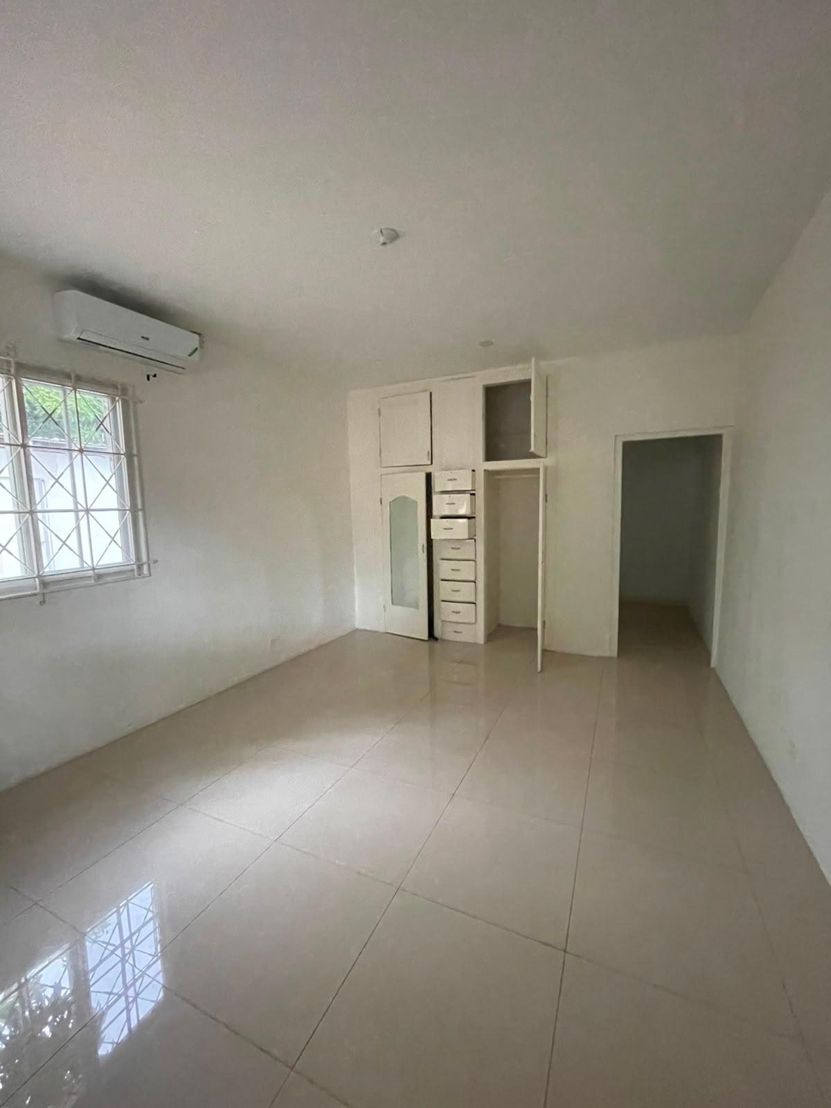 House For Rent: SHORTWOOD ROAD, Kingston 8 | $200,000 photo 3