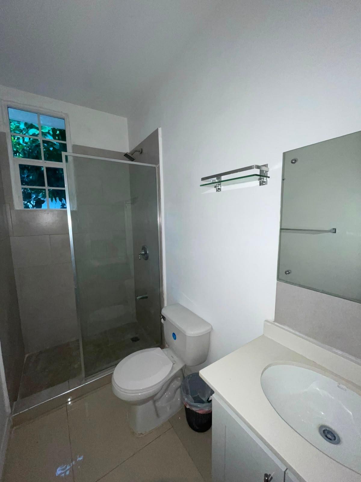 House For Rent: SHORTWOOD ROAD, Kingston 8 | $200,000 photo 4