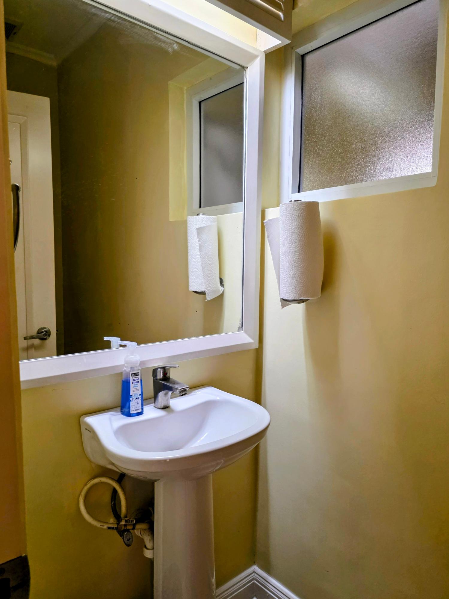 House For Rent: HIBISCUS AVE, RICHMOND, Richmond | $2,800 photo 19