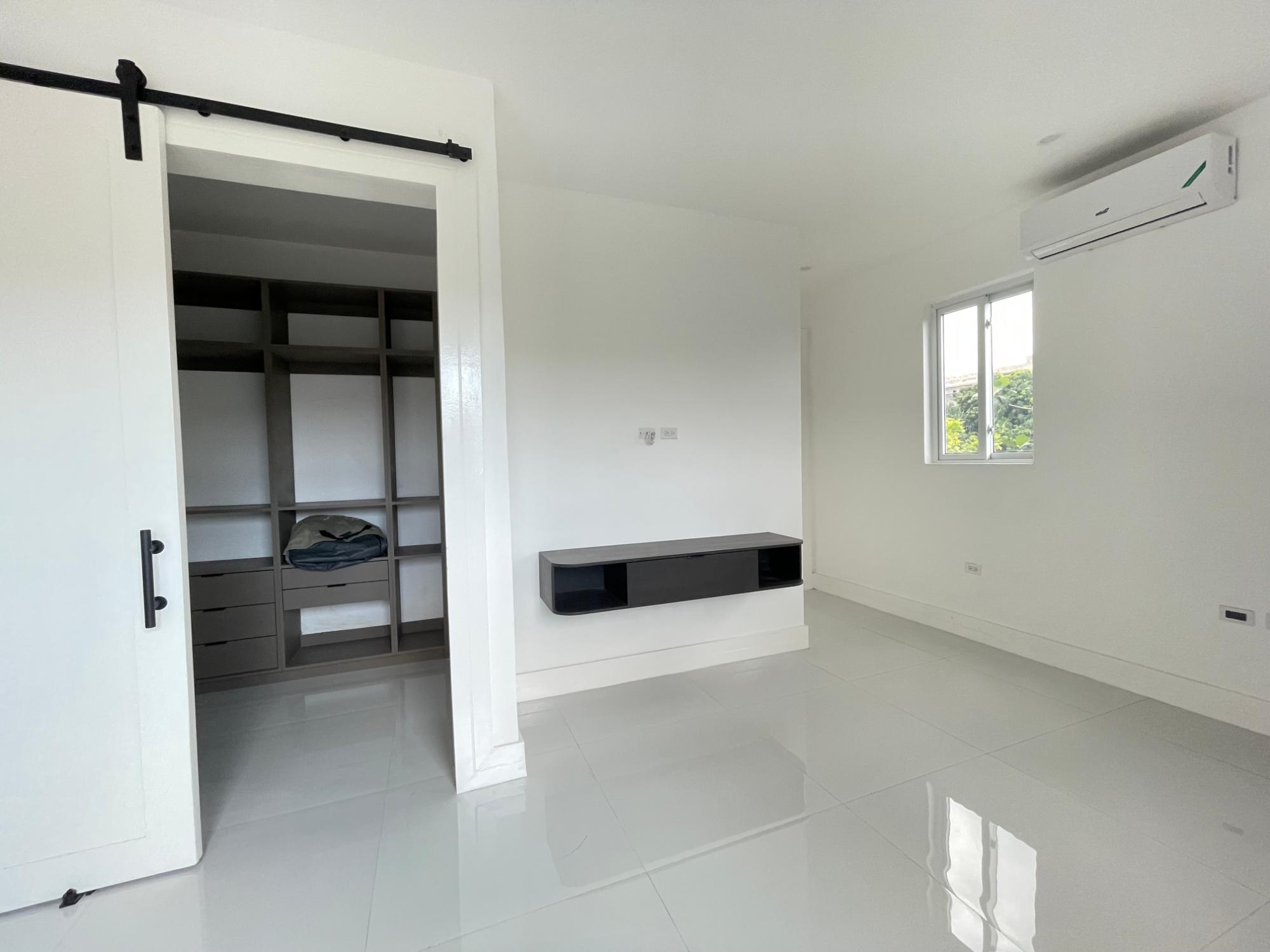 Apartment For Rent: OTTAWA AVENUE, Kingston 6 | $2,300 photo 19