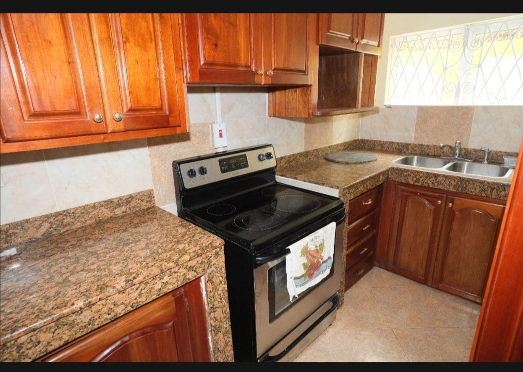 Apartment For Sale: UNIT 1 HIBISCUS GARDEN, Hibiscus Gardens | $1,000 photo 4