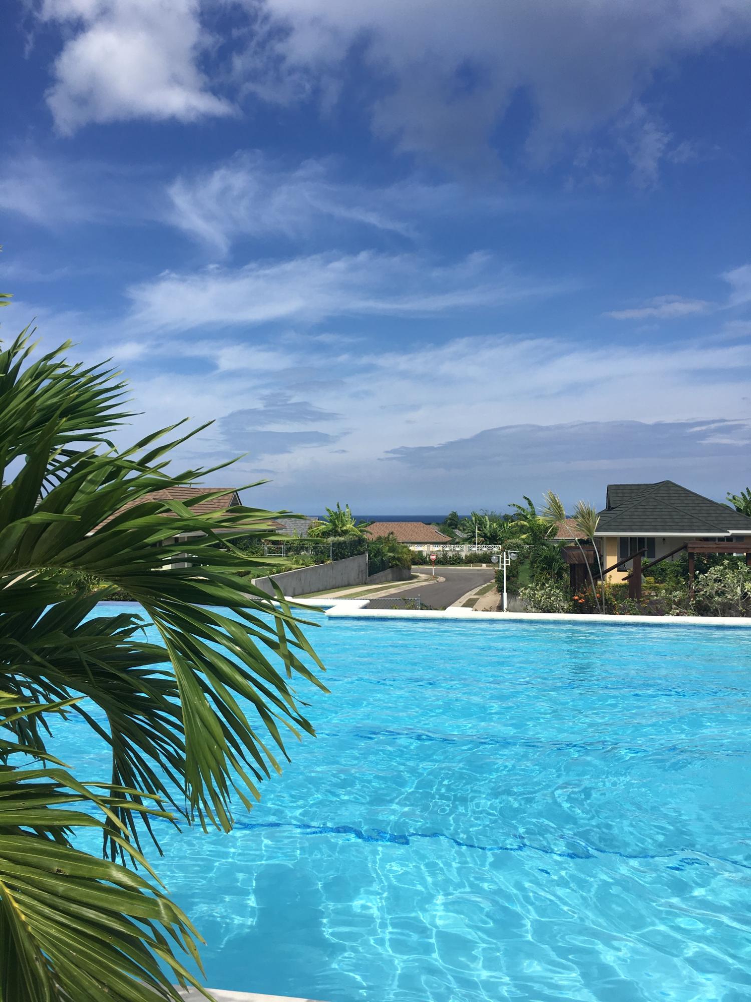 House For Rent: BANANA WALK, Laughlands | $1,600 photo 21