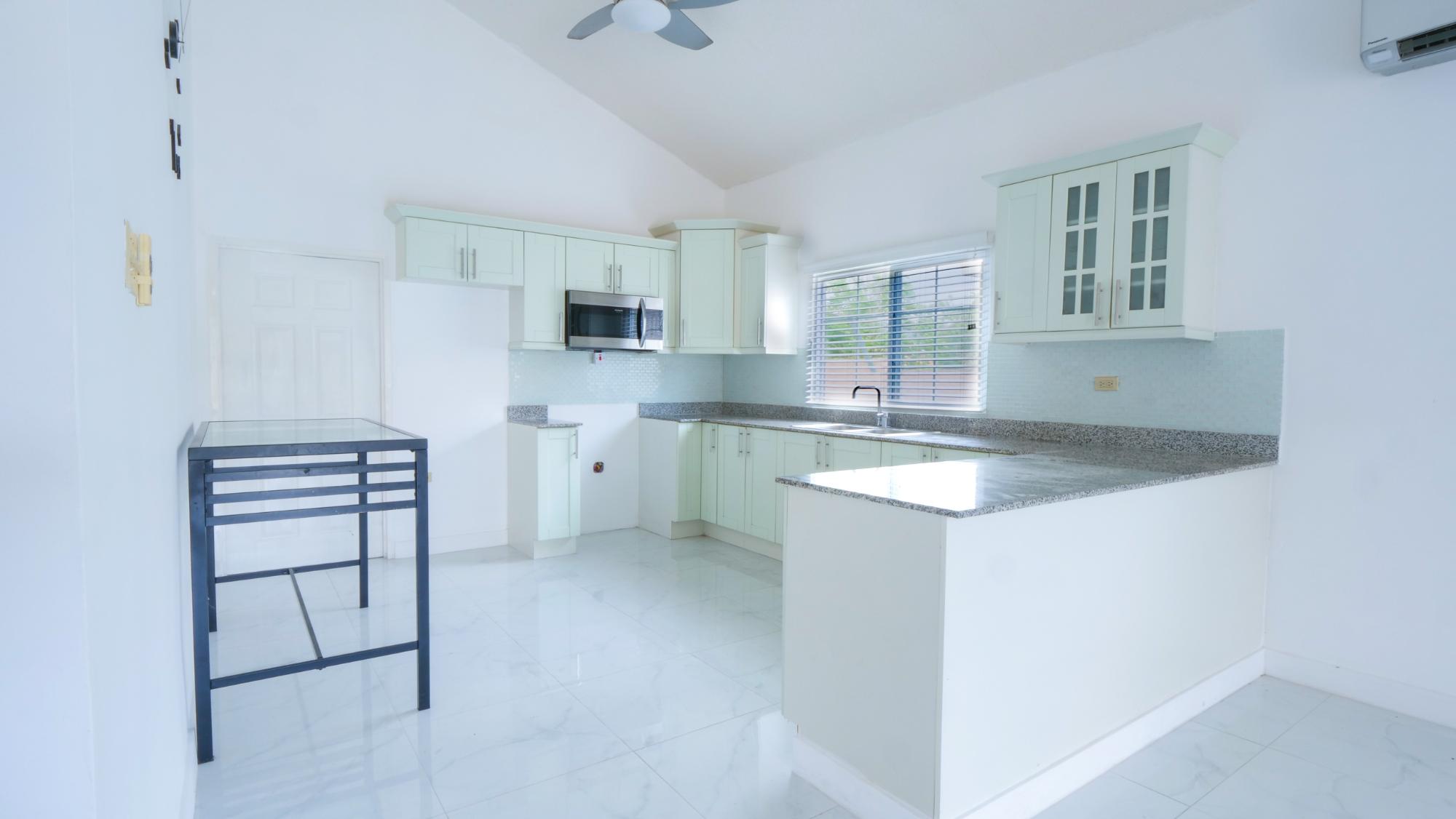House For Rent: RAY WRIGHT DRIVE, Caymanas Estates | $150,000 photo 12