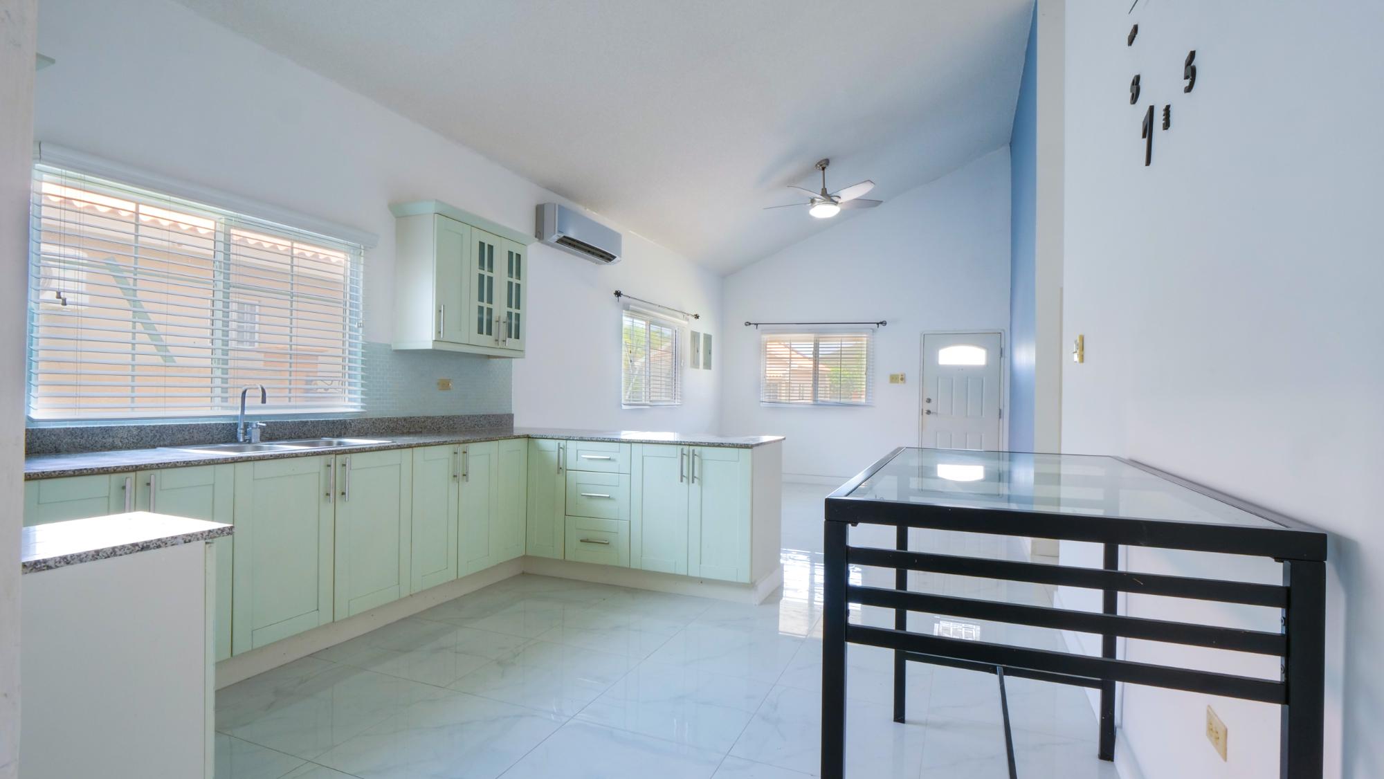 House For Rent: RAY WRIGHT DRIVE, Caymanas Estates | $150,000 photo 13