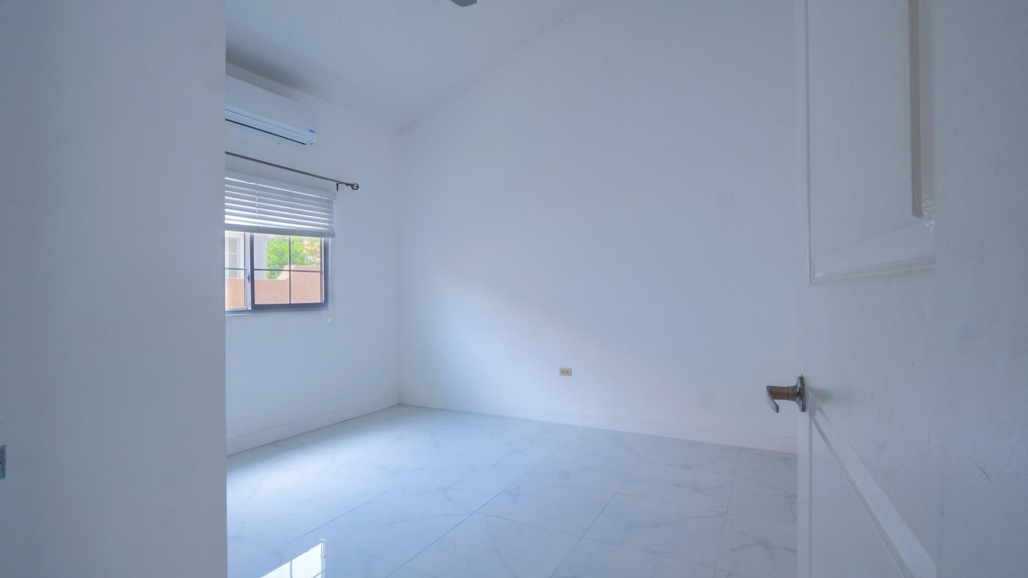 House For Rent: RAY WRIGHT DRIVE, Caymanas Estates | $150,000 photo 15