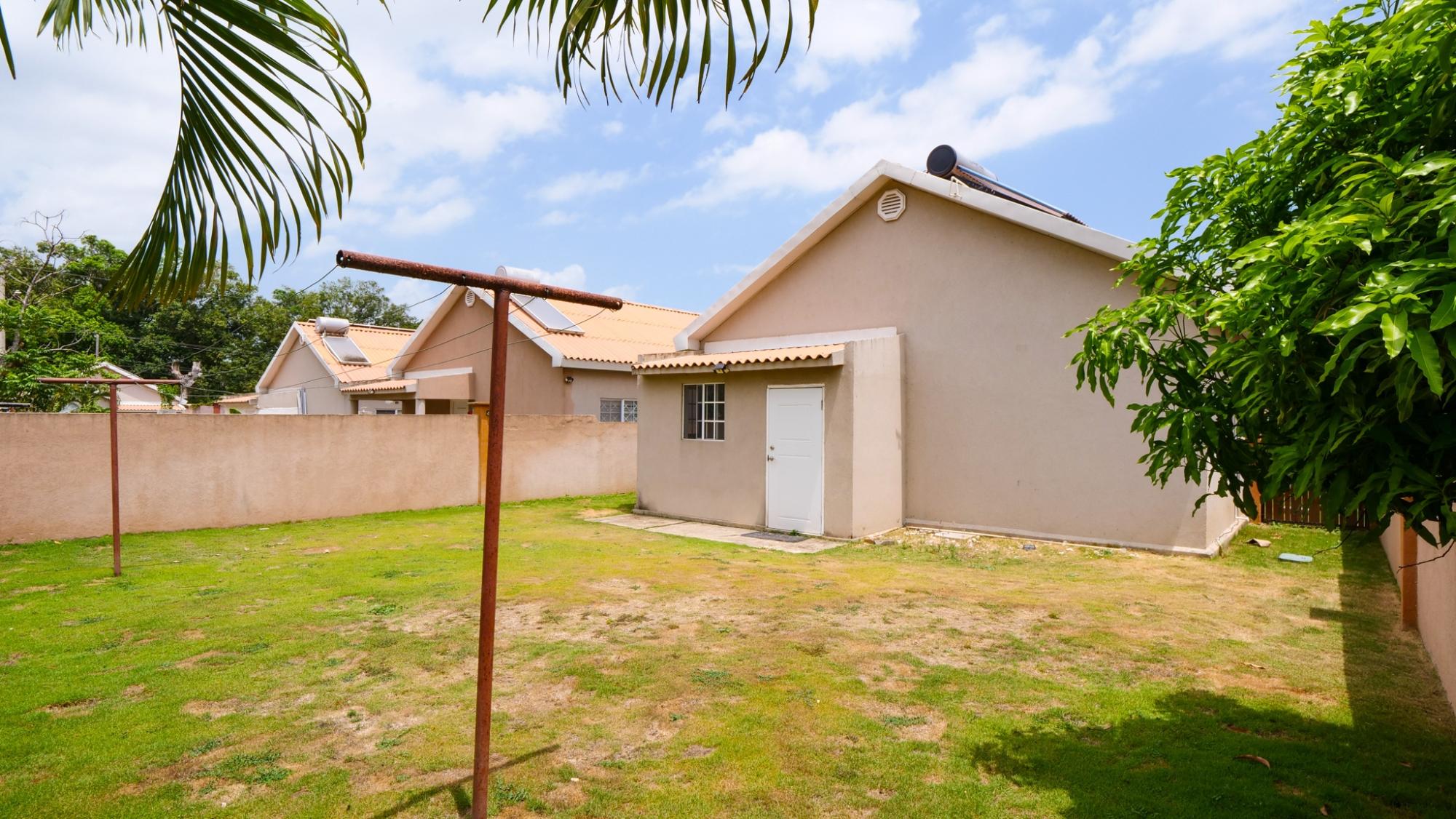 House For Rent: RAY WRIGHT DRIVE, Caymanas Estates | $150,000 photo 22