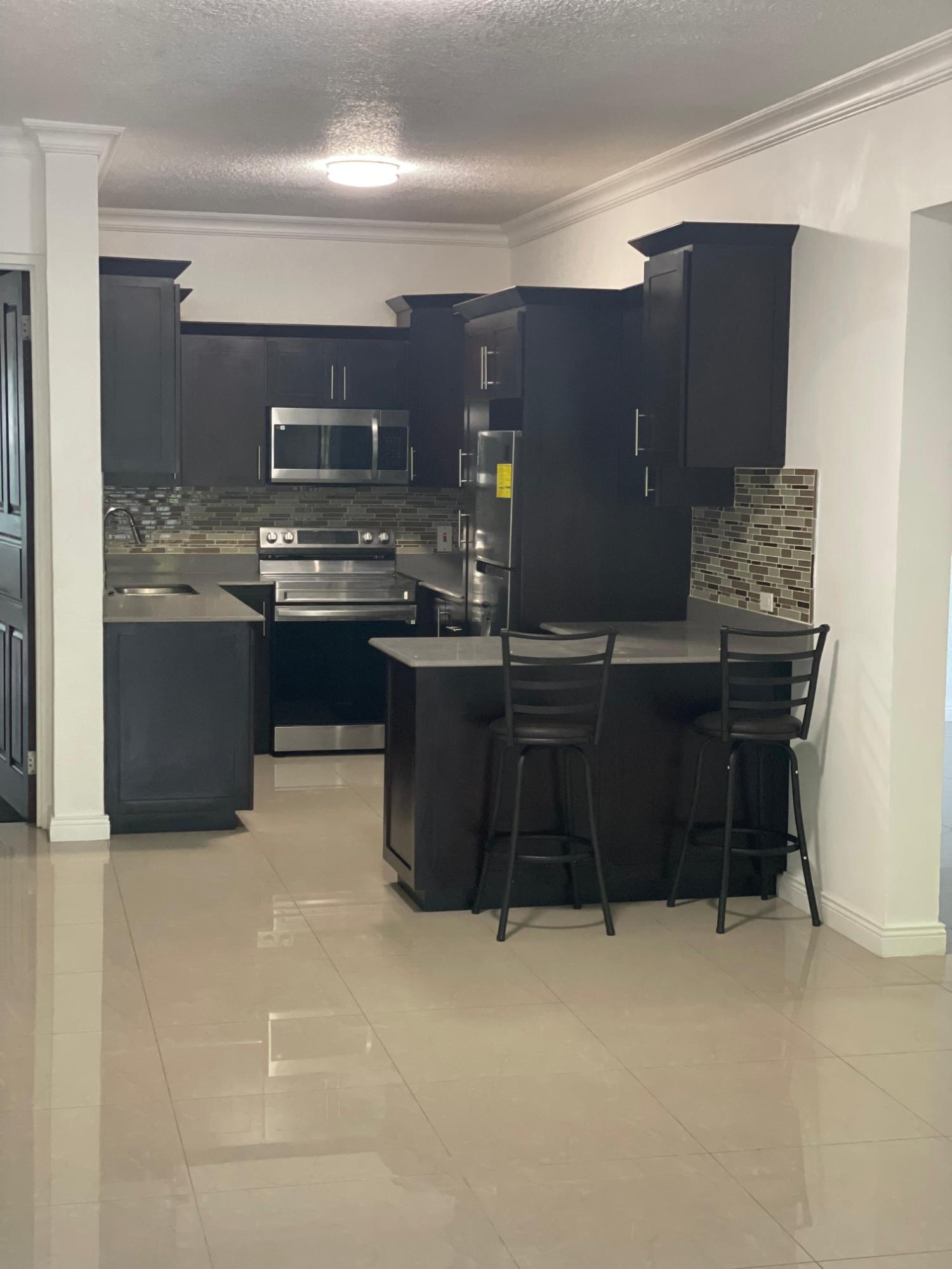 Apartment For Rent: 7 DORSETSHIRE AVENUE, Kingston 8 | $200,000 photo 7