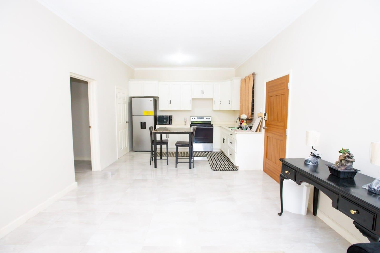 Apartment For Rent: PINES BOULEVARD, Kingston 6 | $250,000 photo 5