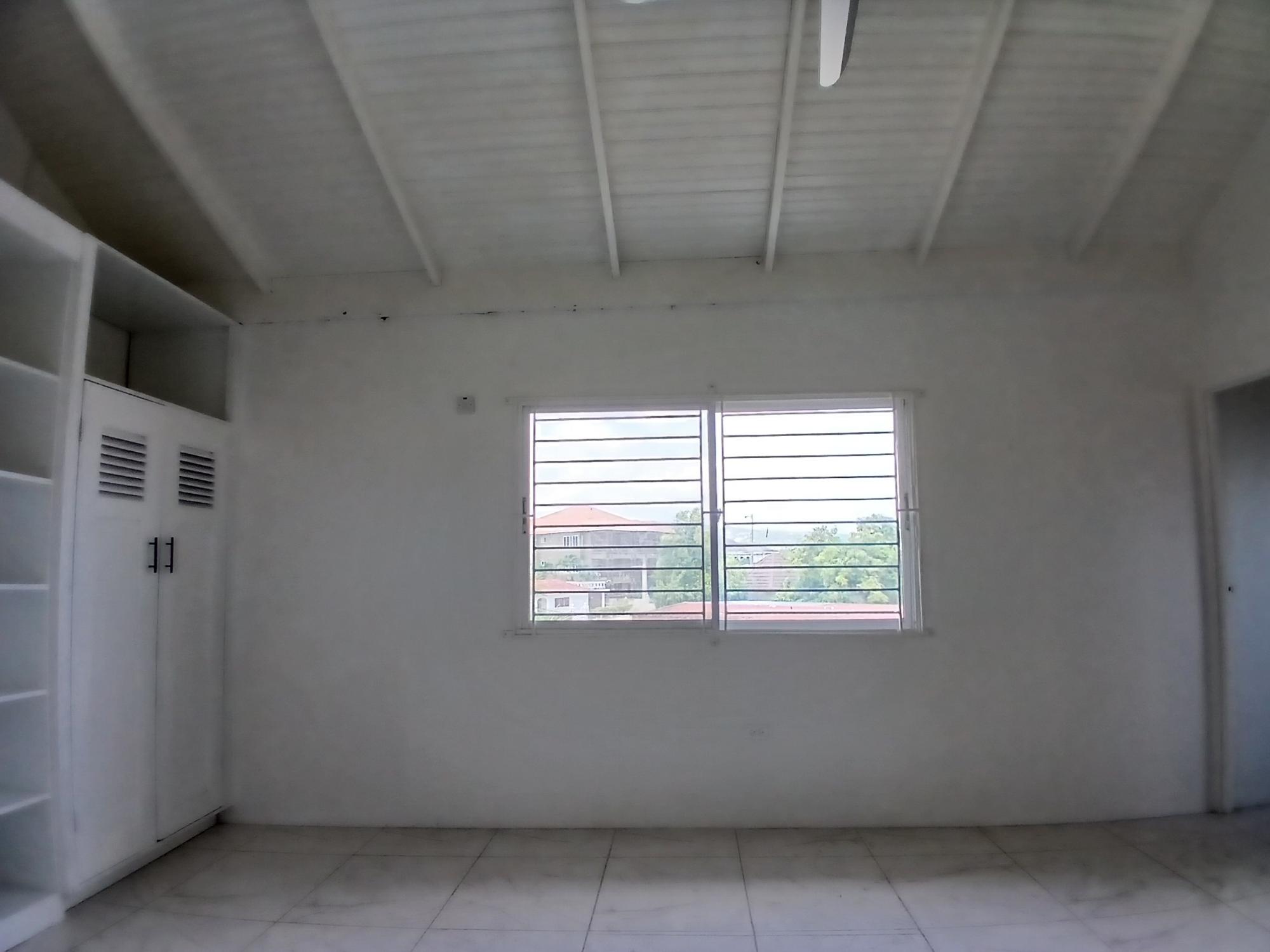 House For Rent: HAMPTON COURT, RUNAWAY BA, Runaway Bay | $1,450 photo 20