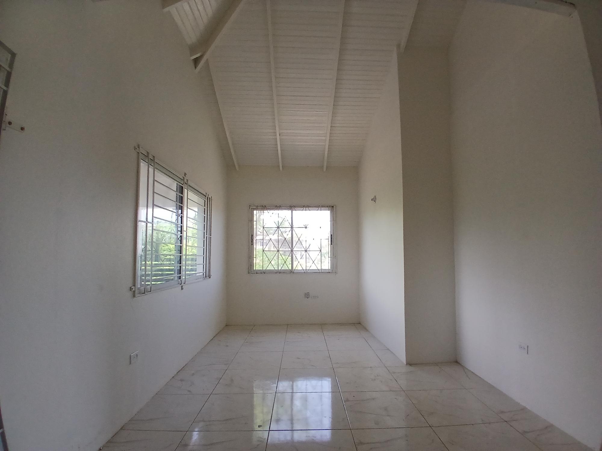 House For Rent: HAMPTON COURT, RUNAWAY BA, Runaway Bay | $1,450 photo 22