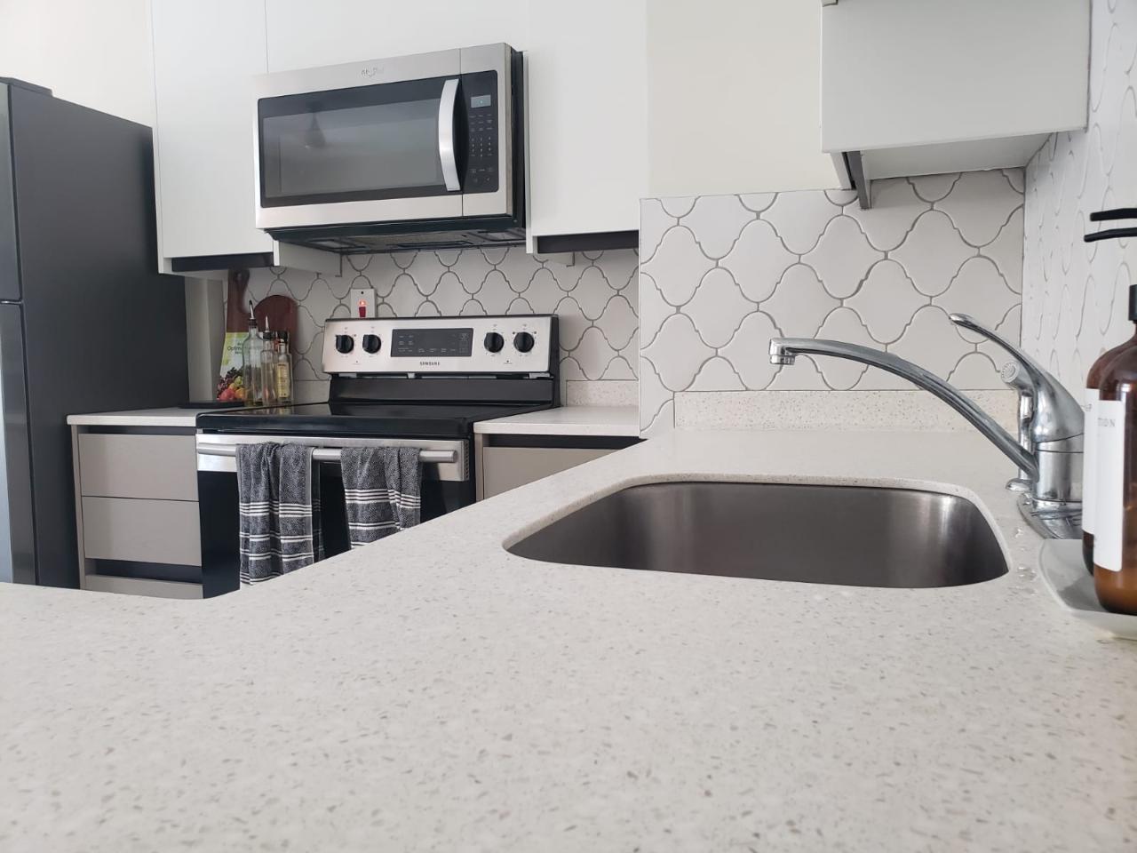 Apartment For Rent: CRIEFFE ROAD, Kingston 6 | $1,300 photo 5
