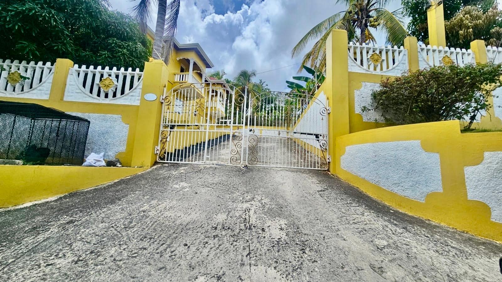 Apartment For Rent: HIBISCUS GARDENS, Hibiscus Gardens | $1,200 photo 6