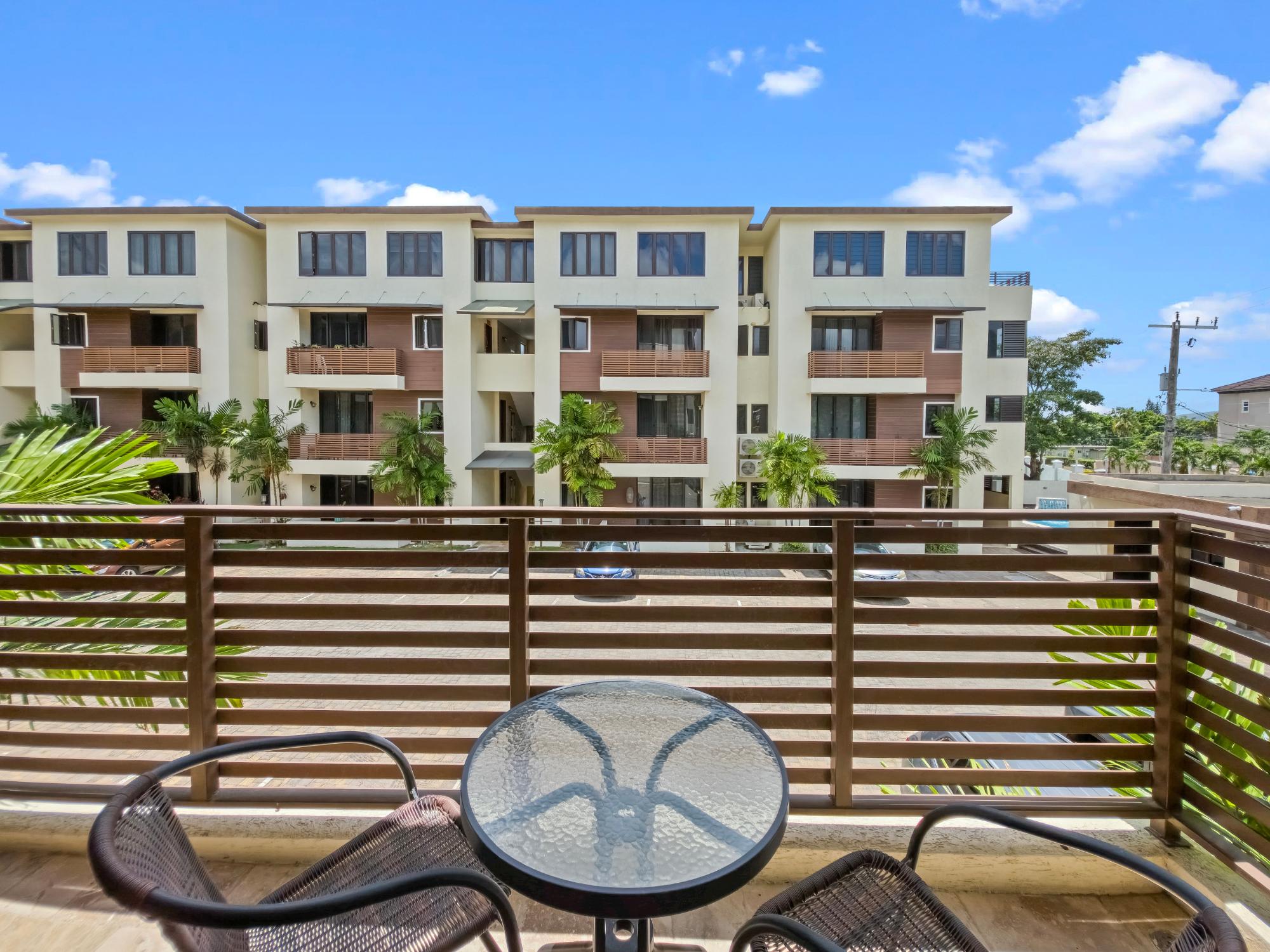 Apartment For Rent: OTTAWA AVENUE, Kingston 6 | $1,400 photo 3