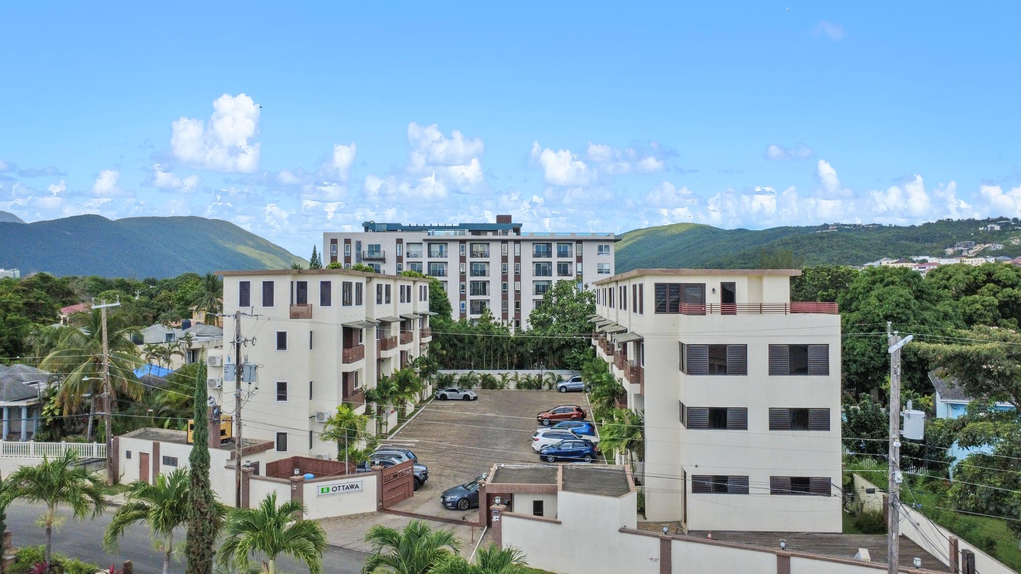 Apartment For Rent: OTTAWA AVENUE, Kingston 6 | $1,400 photo 15