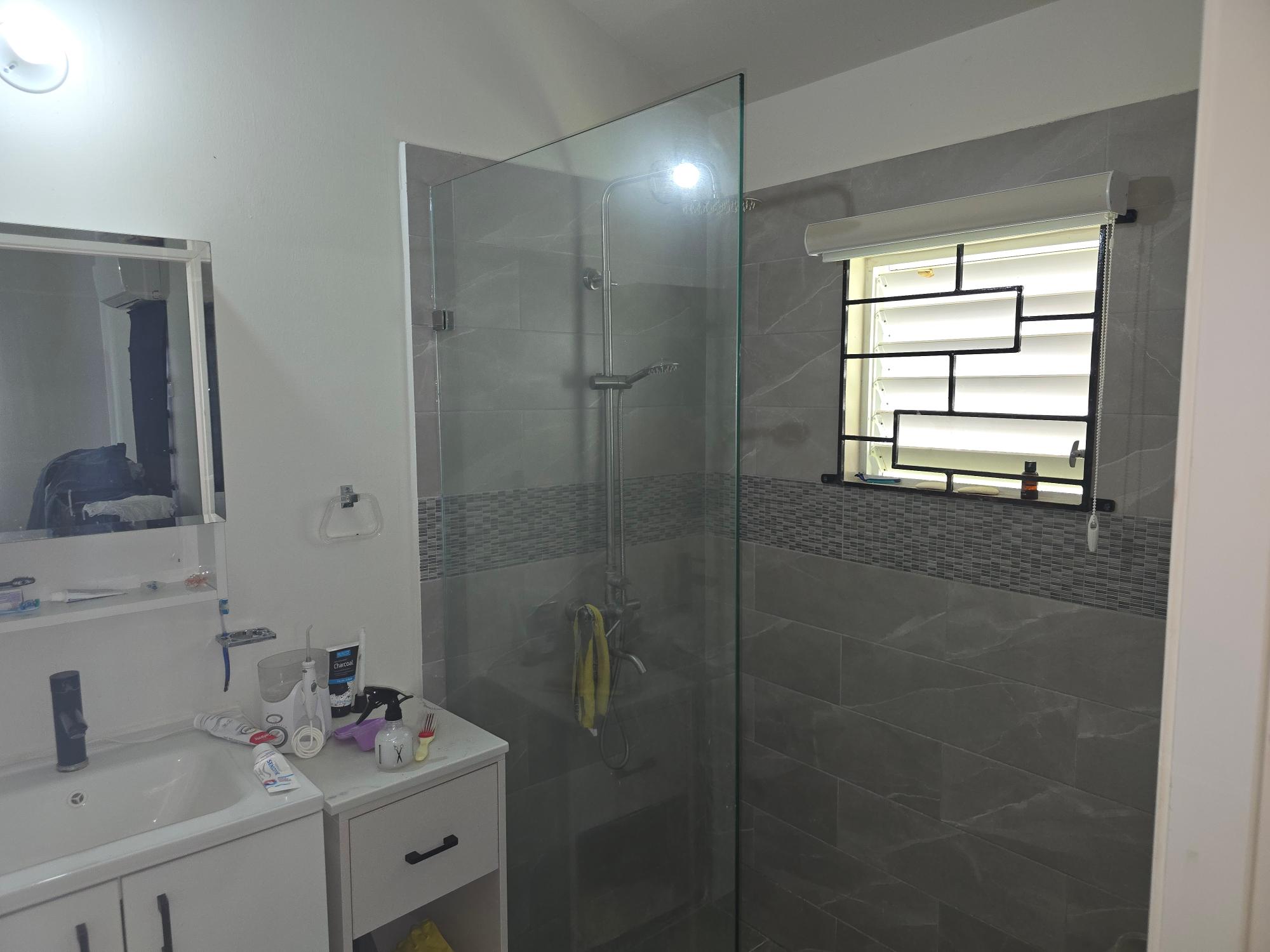 House For Sale: CAMELOT VI, DISCOVERY BAY, Discovery Bay | $35,000,000 photo 13